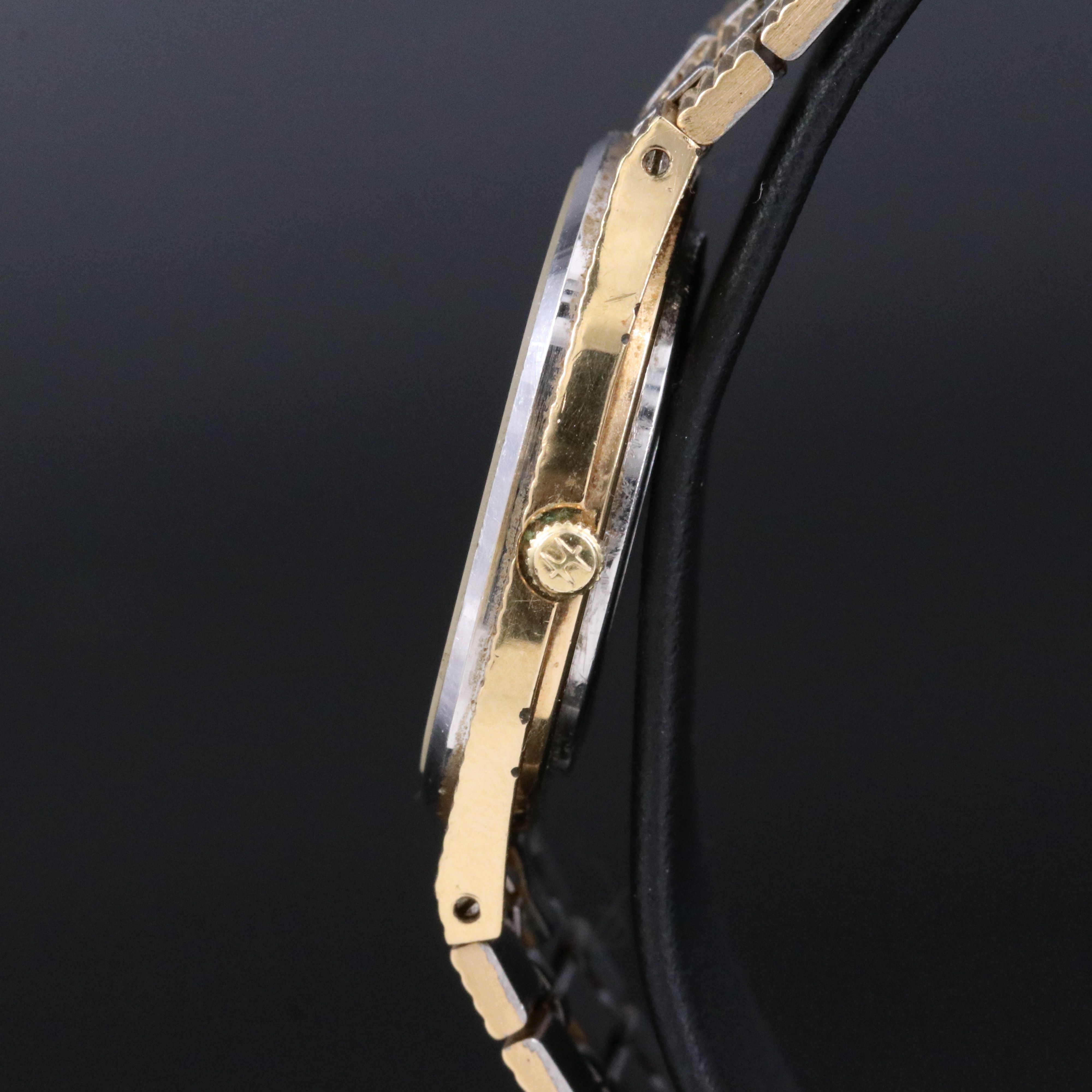 Neo-Vintage Hamilton Saville Swiss Quartz Watch