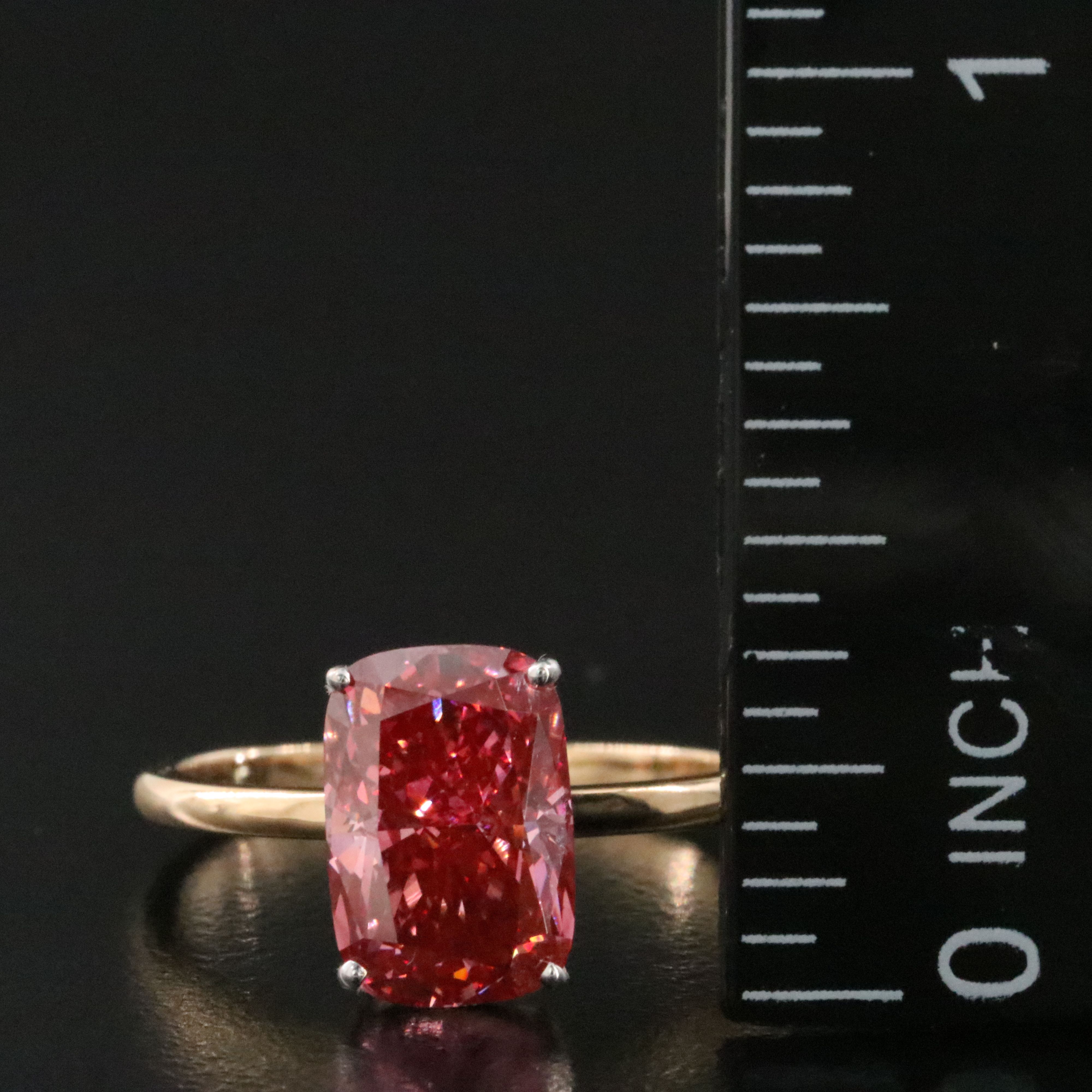 18K 3.05 CT Lab Grown Fancy Vivid Pink Diamond Ring with IGI Report