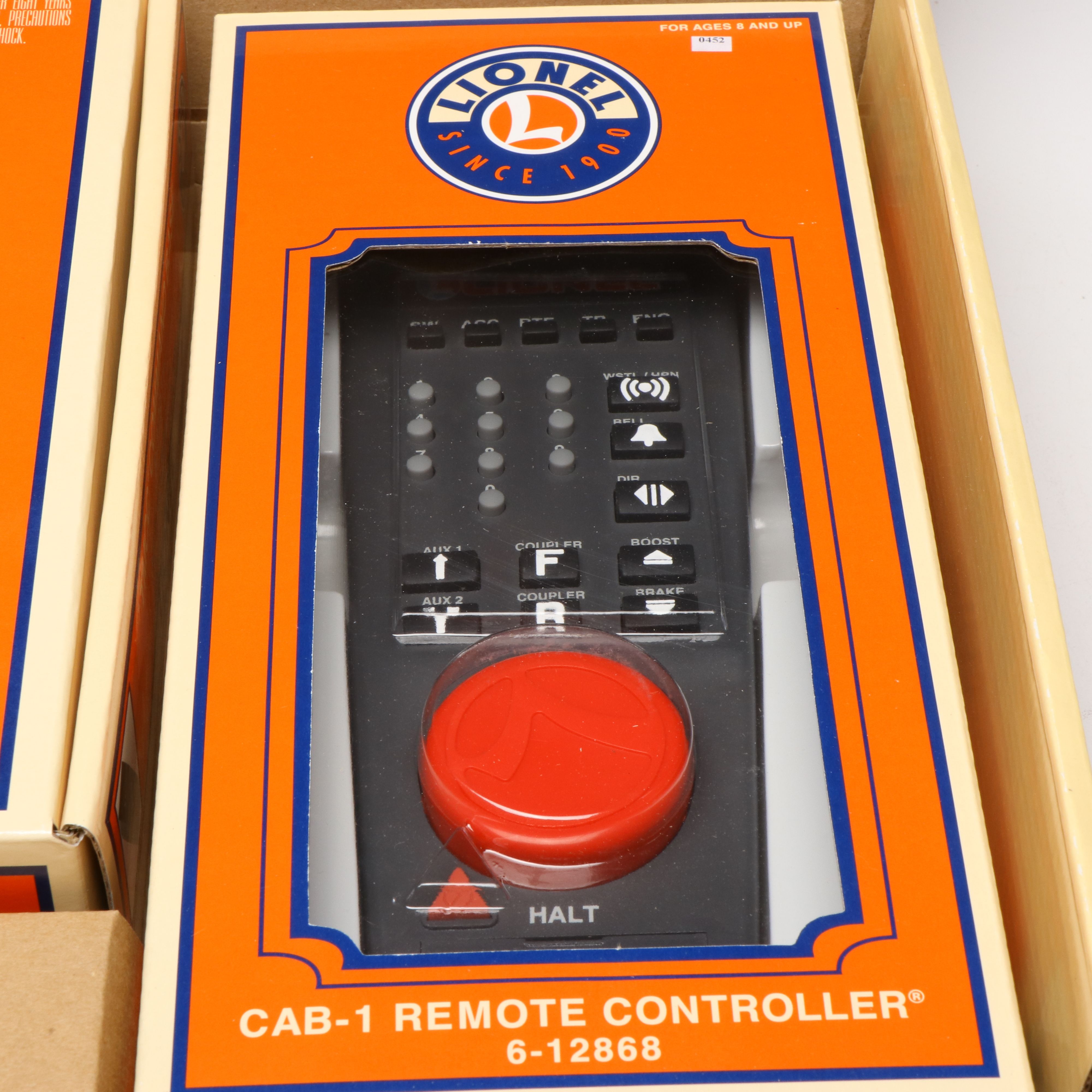 Lionel Trainmaster Command Set 6-12969 and Station Platform 6-14096