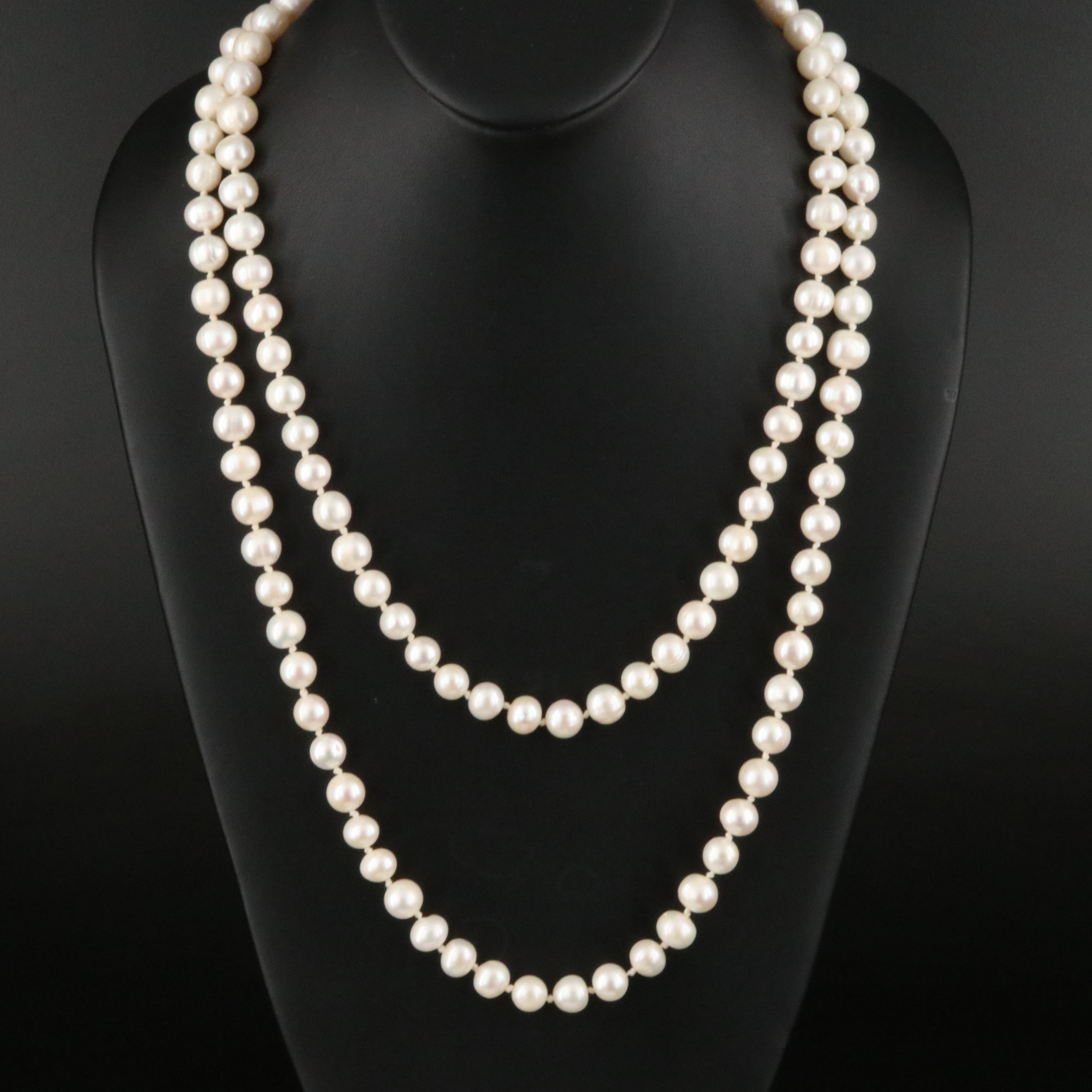 Rope Length Endless Pearl Necklace