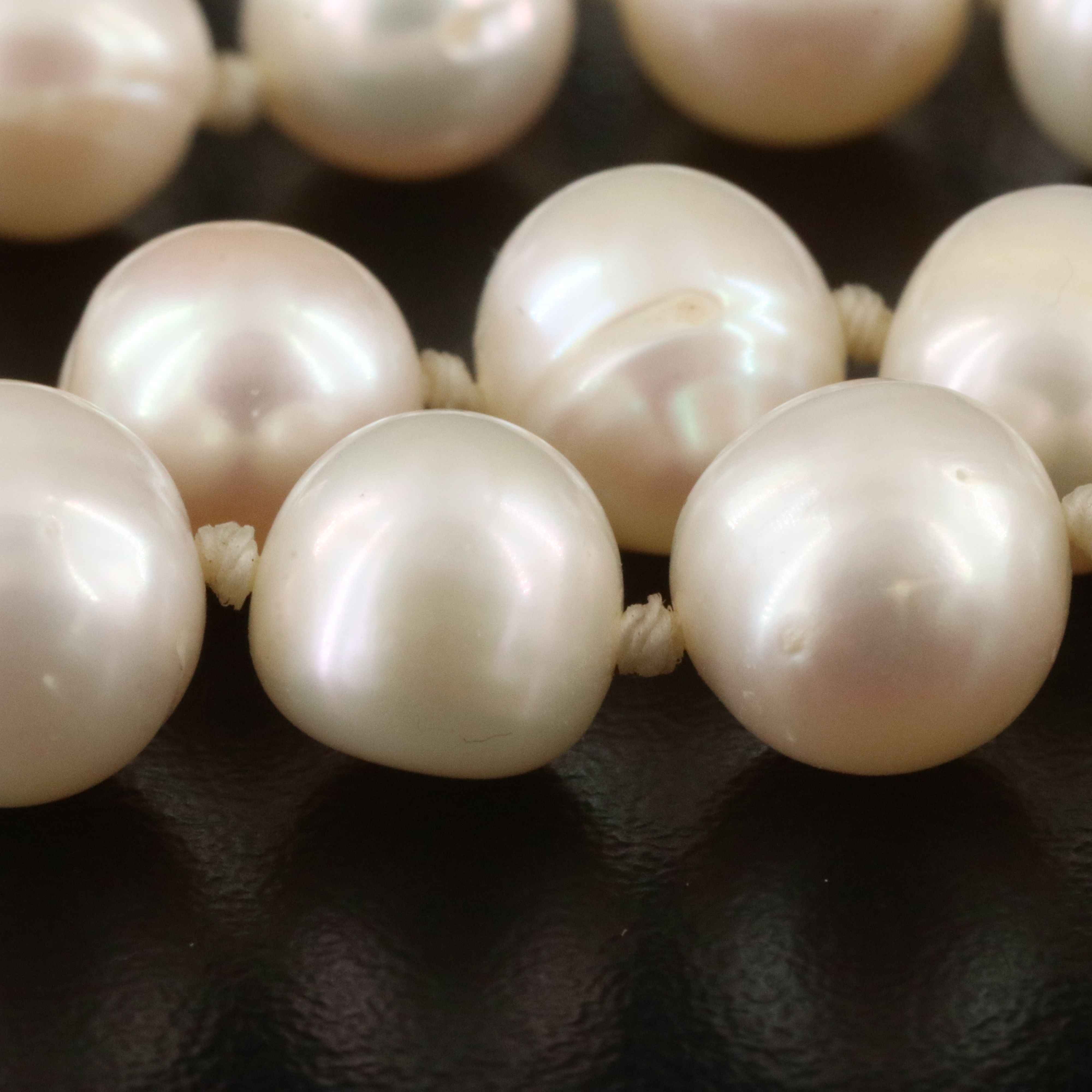 Rope Length Endless Pearl Necklace