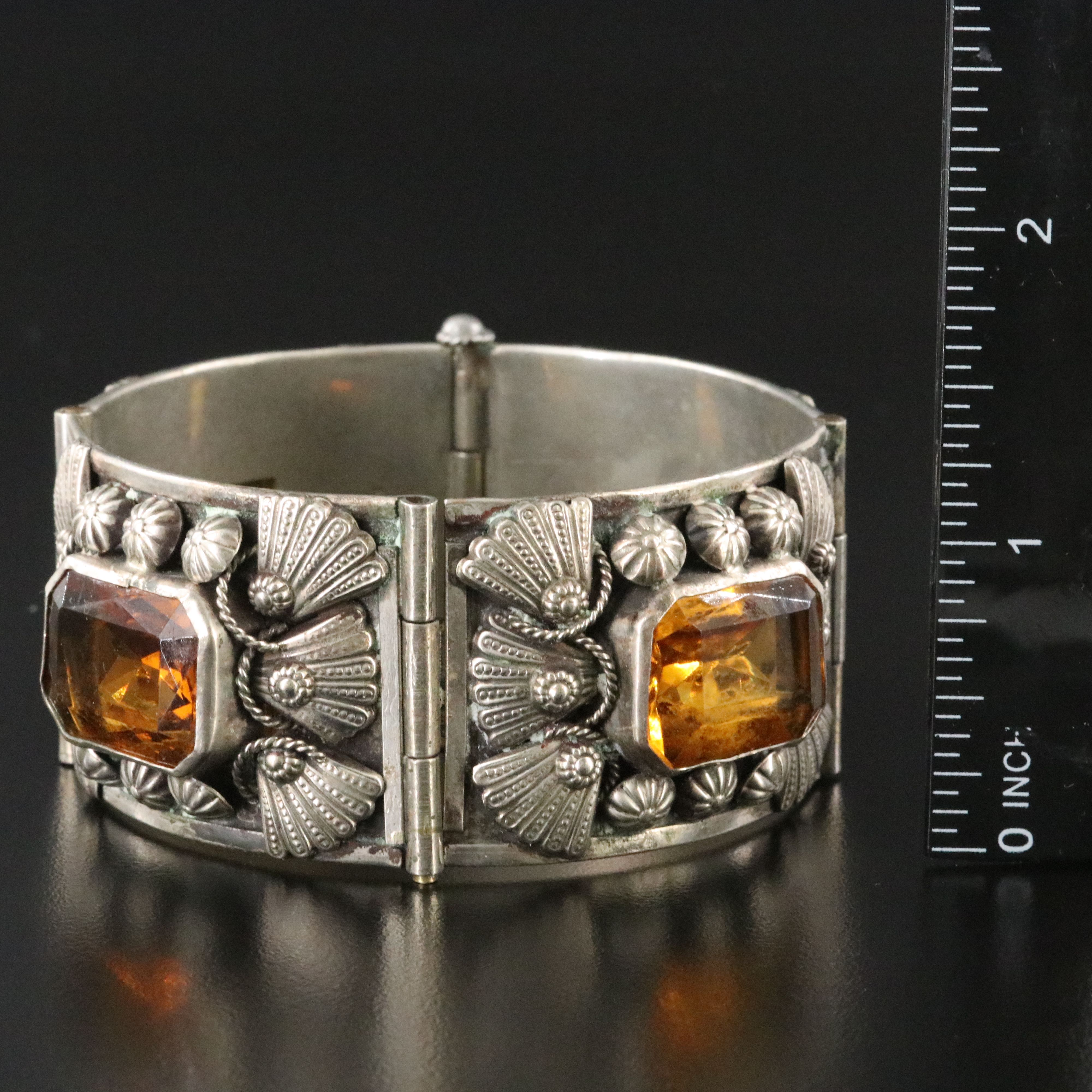 Vintage Italian Handmade Amber Glass Palmette Panel Bracelet