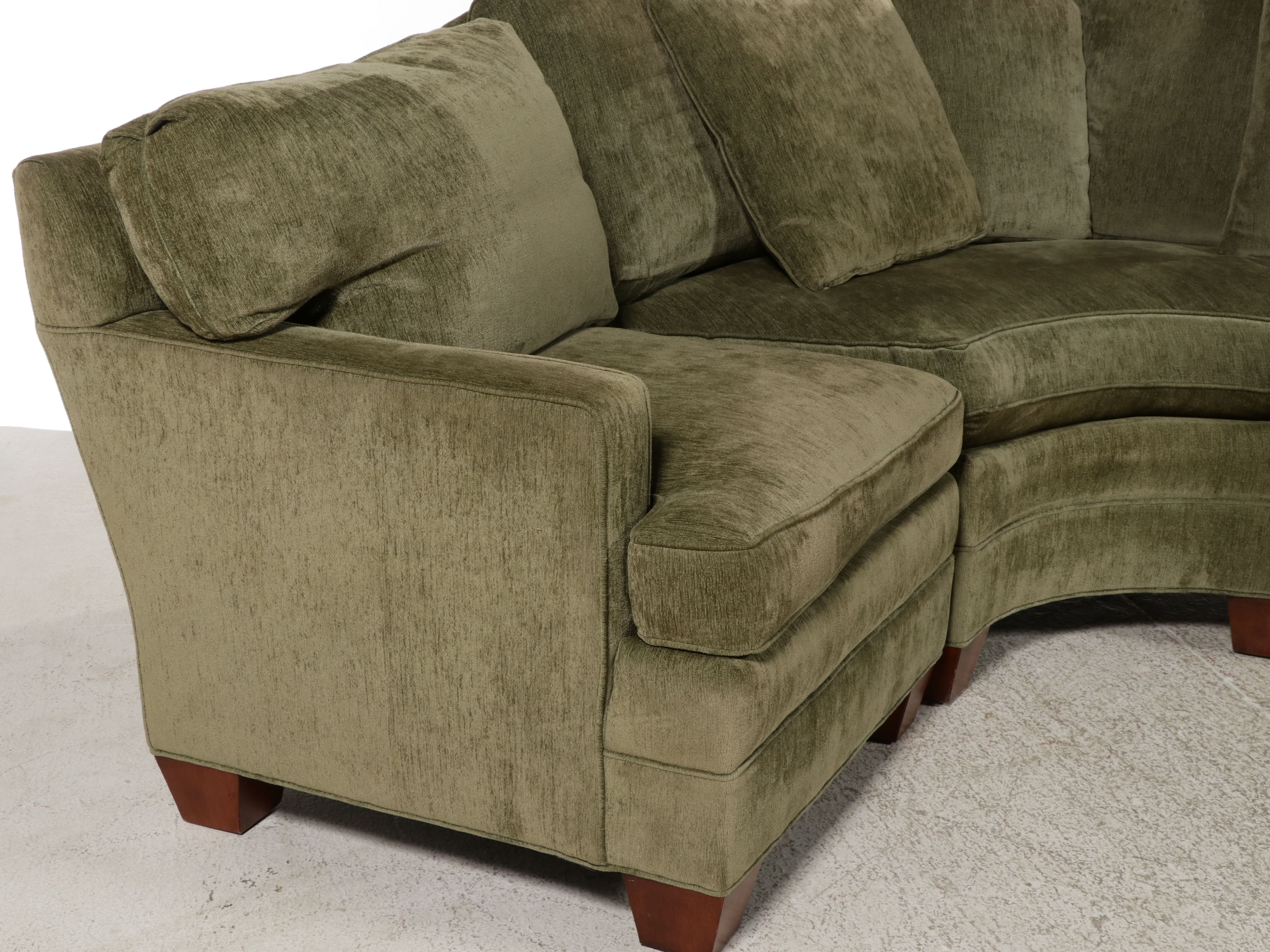 Stickley Fine Upholstery Three-Piece Sectional Sofa, 21st Century