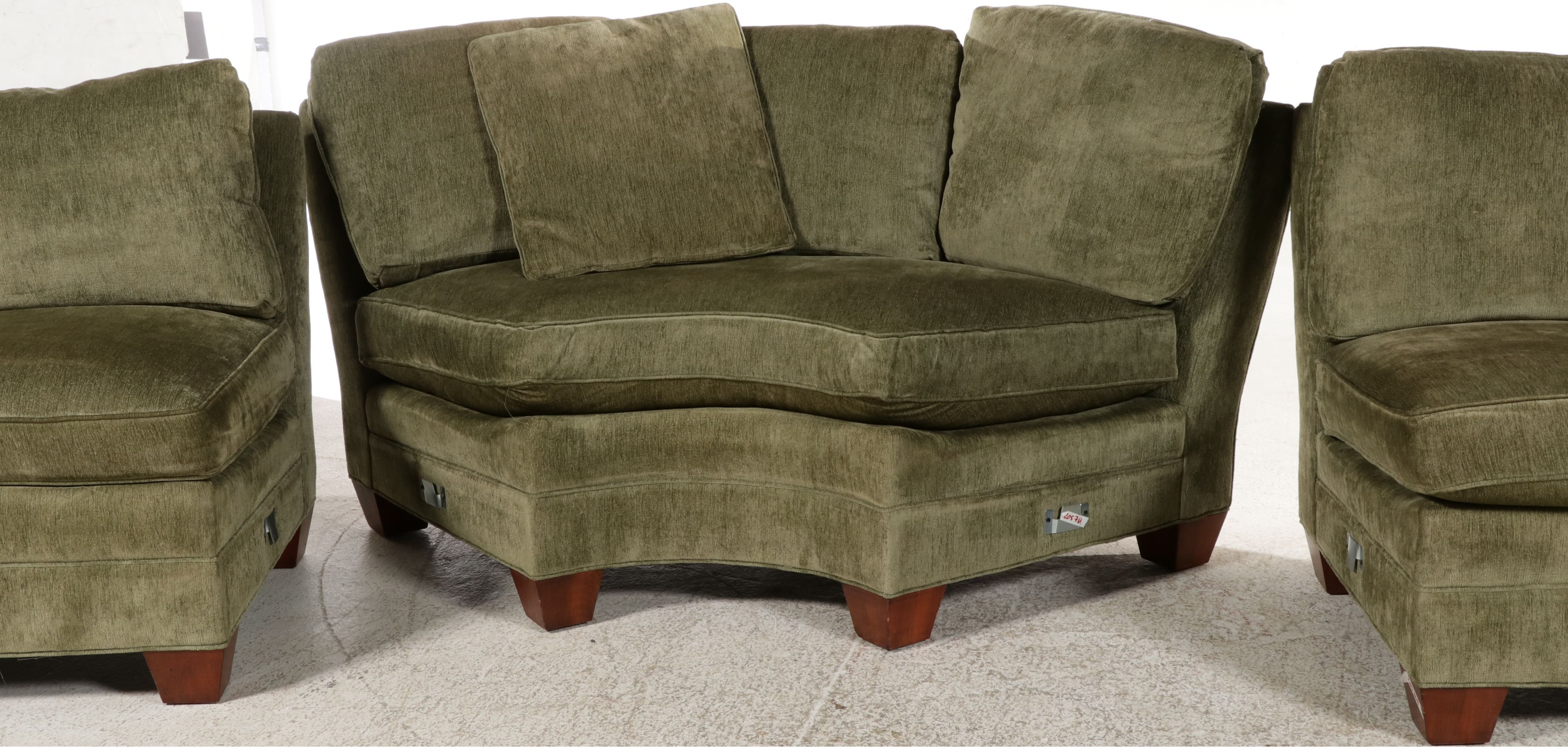 Stickley Fine Upholstery Three-Piece Sectional Sofa, 21st Century