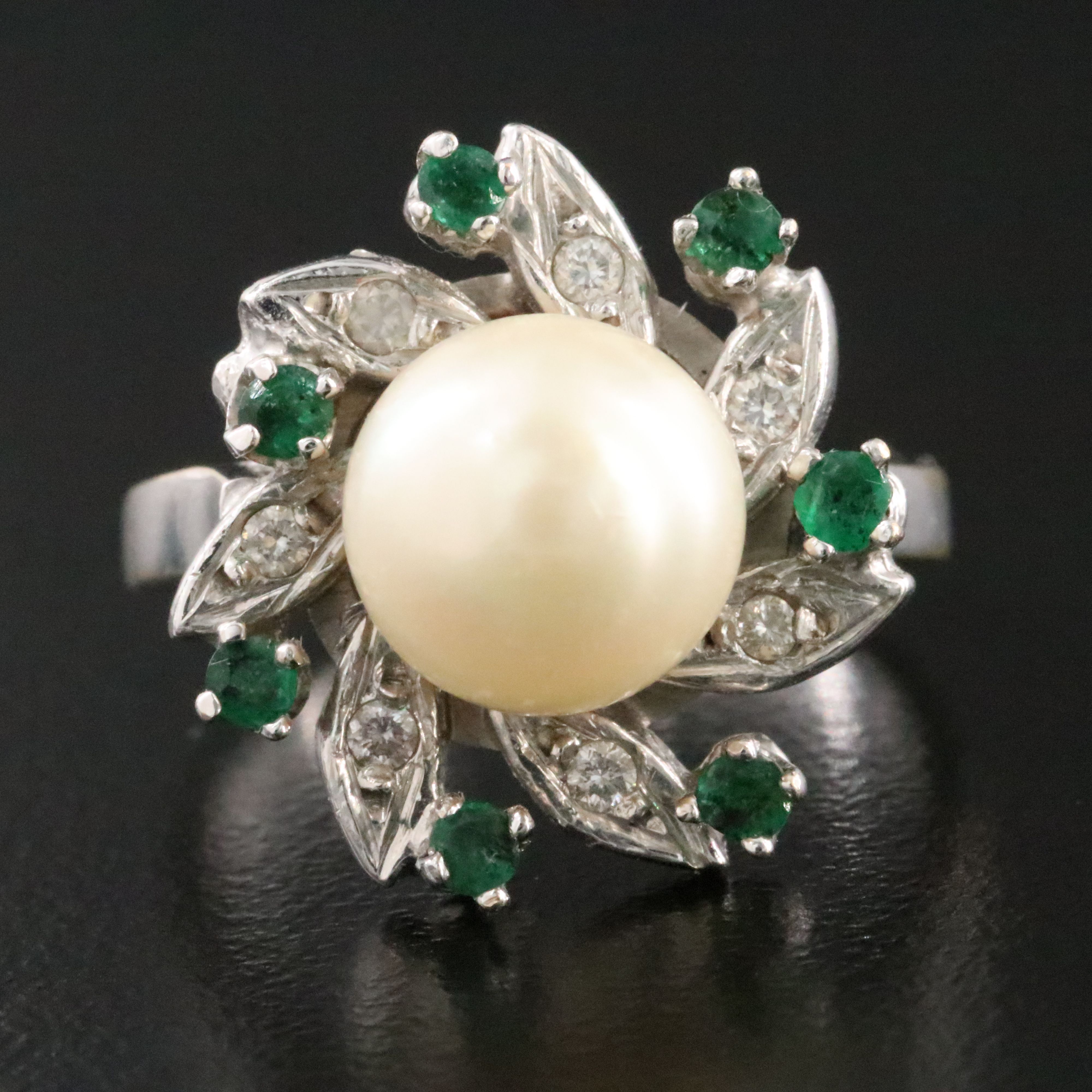 14K Pearl, Emerald and Diamond Pinwheel Ring