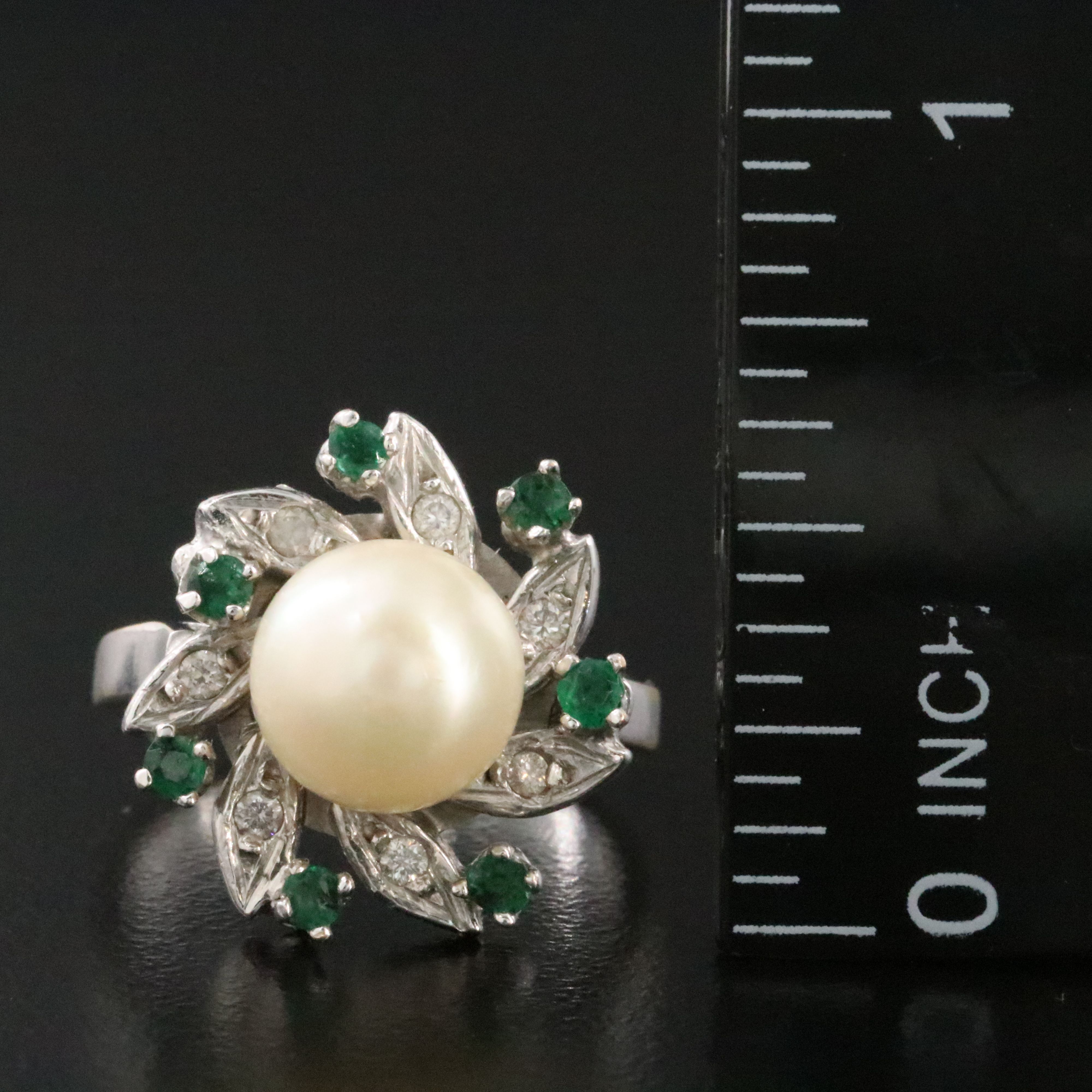 14K Pearl, Emerald and Diamond Pinwheel Ring