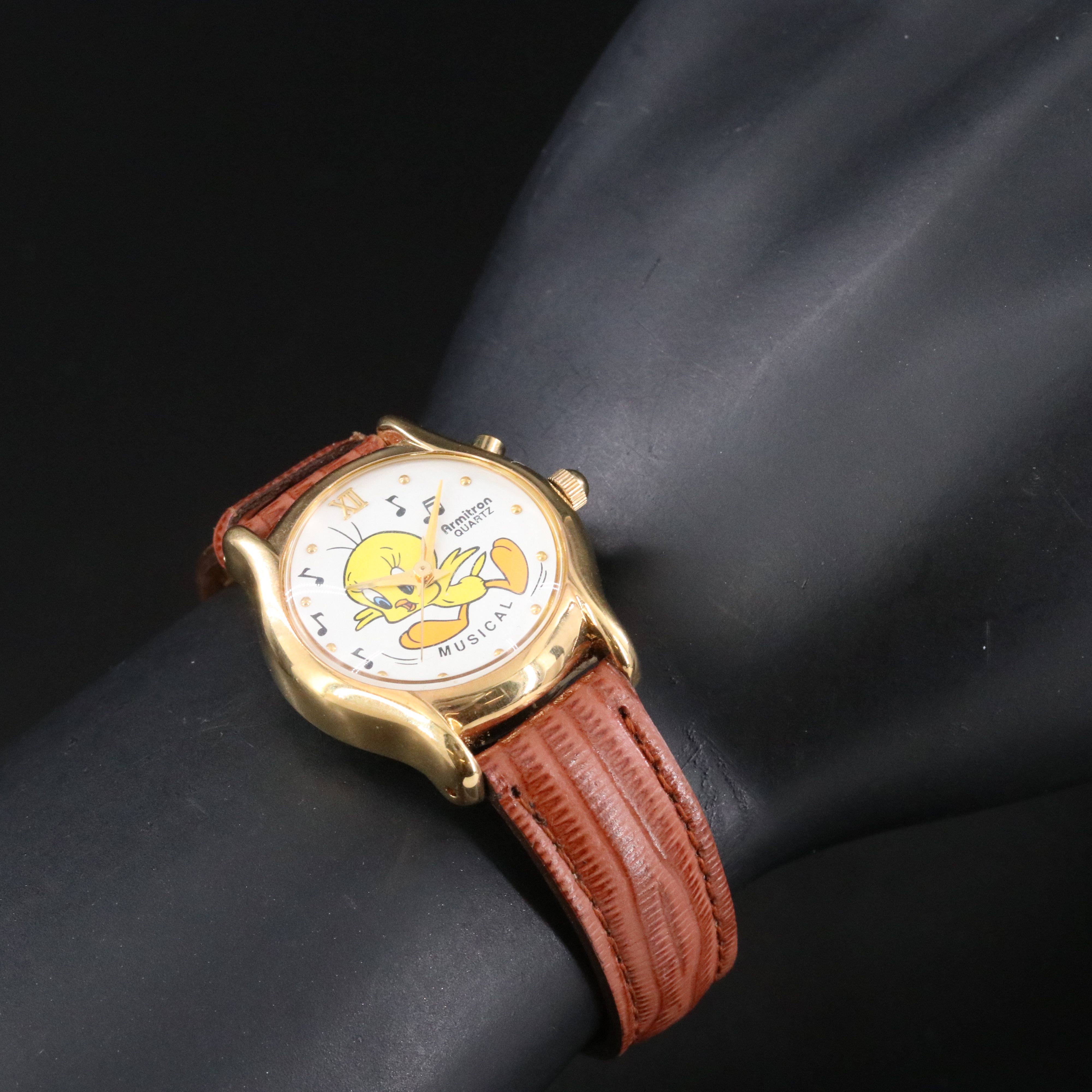 Armitron Looney Tunes Tweety Bird Musical Watch