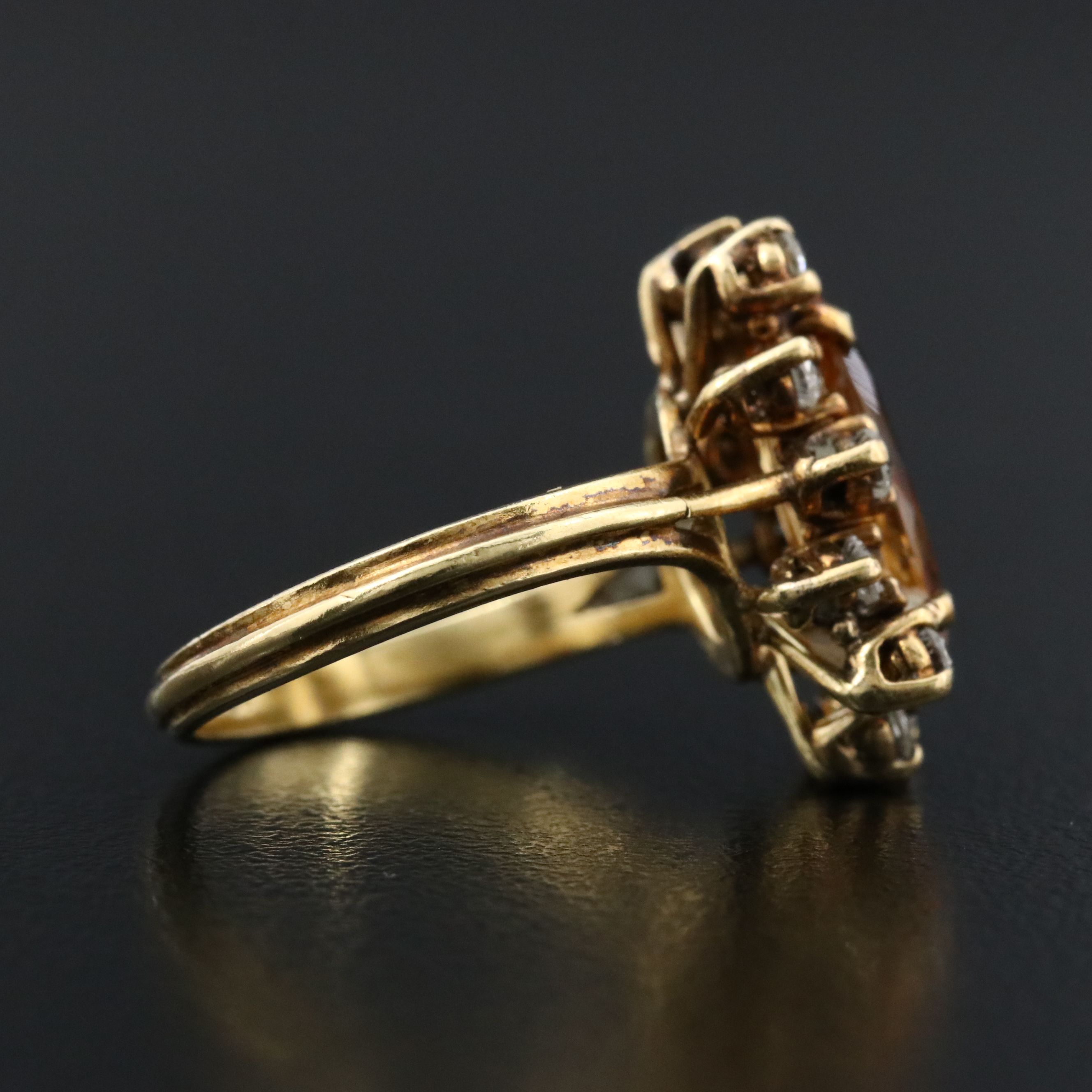 18K 1.86 CT Topaz and Diamond Ring with GIA Report