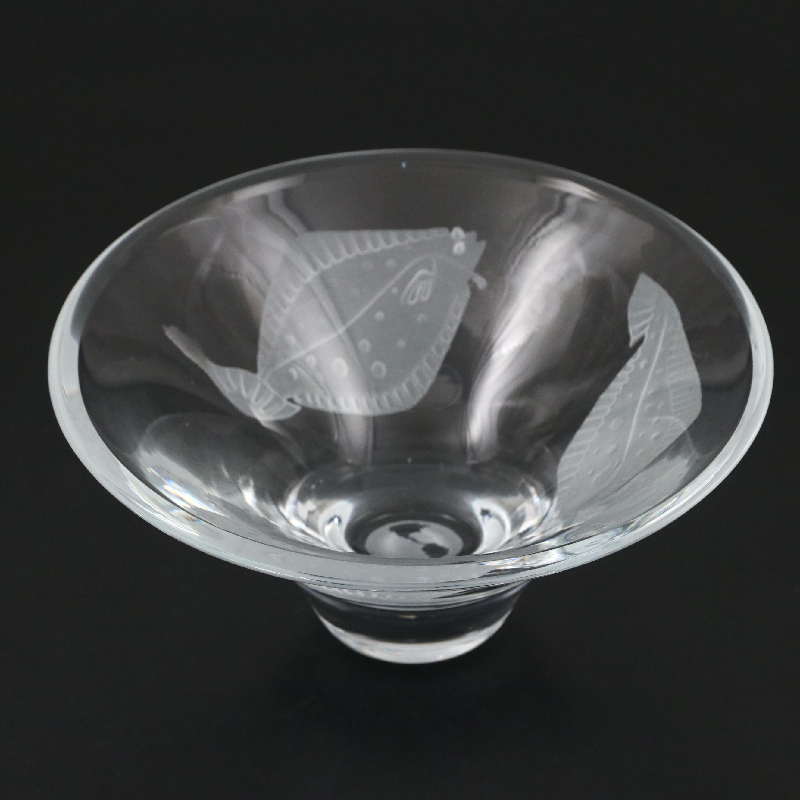 Lise Hoffman Art Glass Fish Motif Bowl, 2000