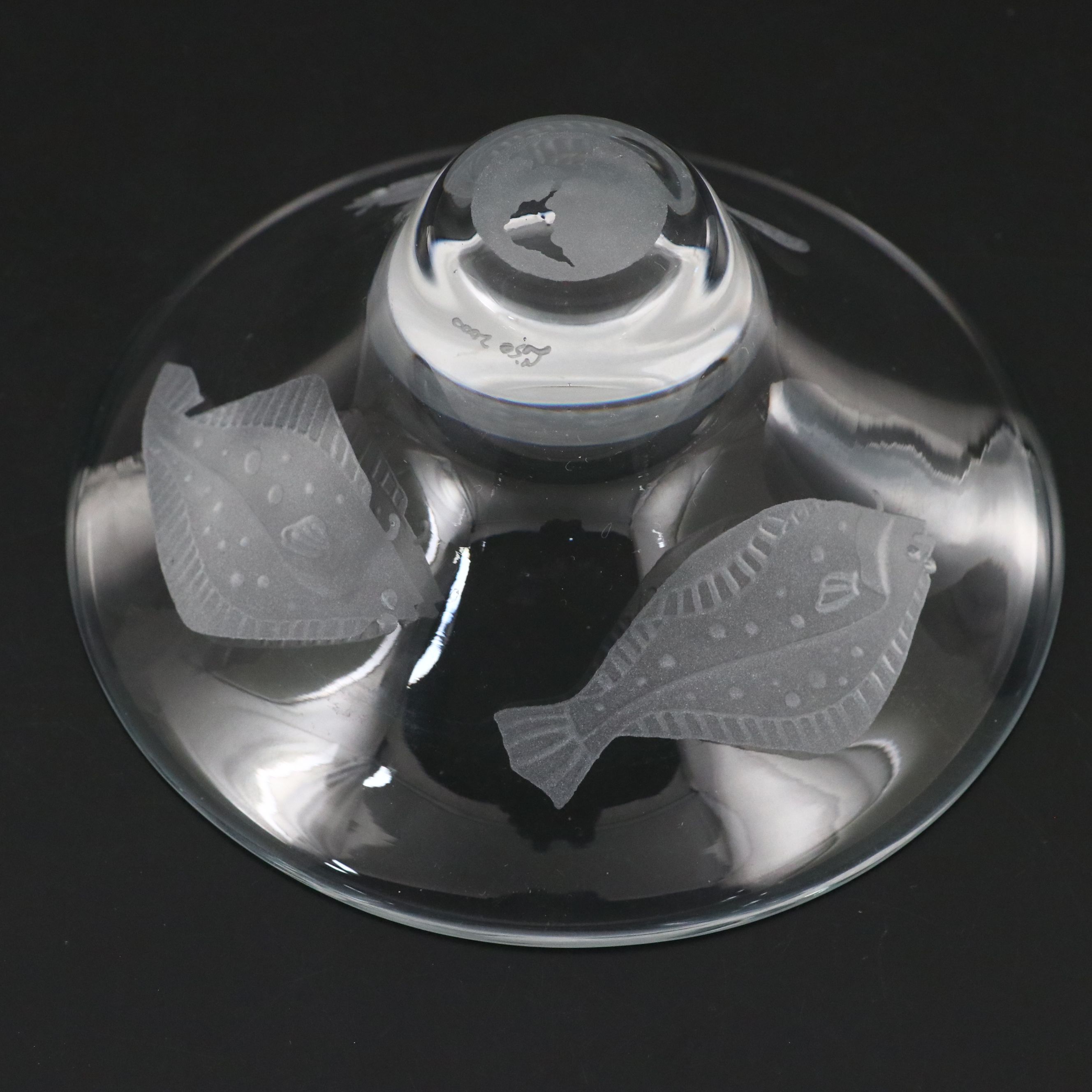 Lise Hoffman Art Glass Fish Motif Bowl, 2000