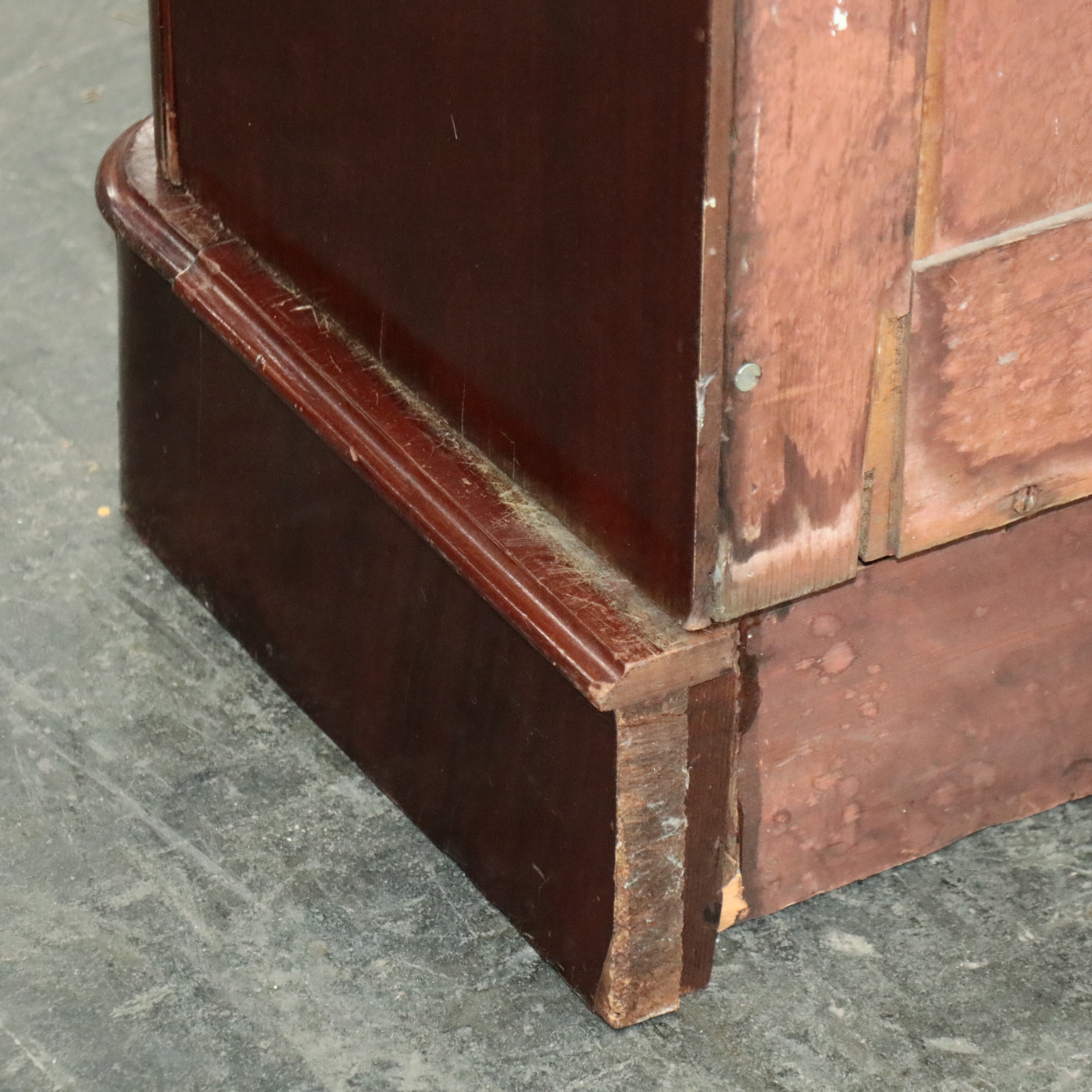 Georgian Style Mahogany China Cabinet
