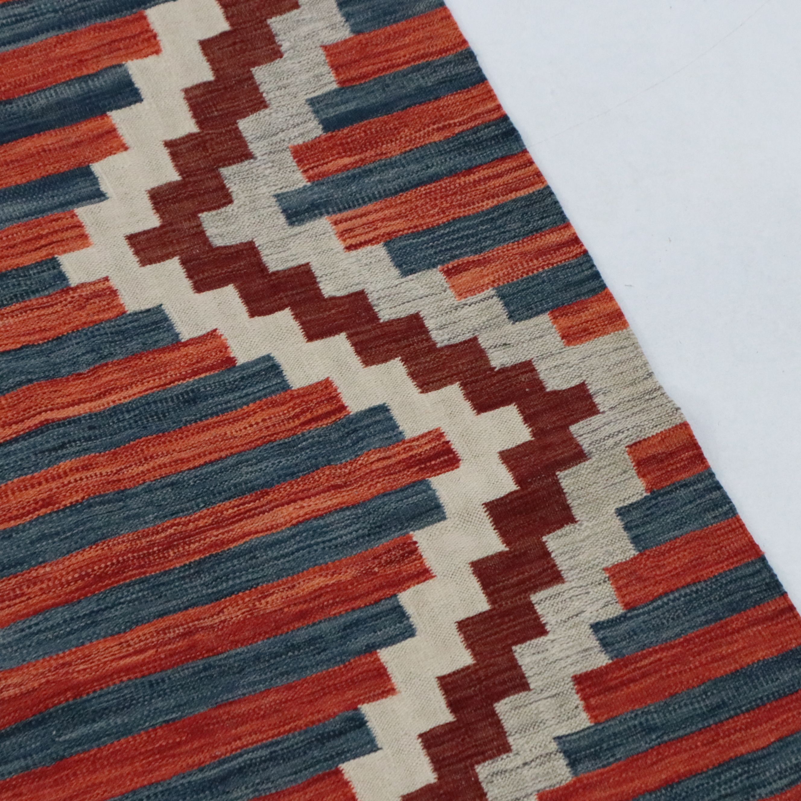 8'2 x 9'11 Handwoven Pakistani Geometric Modern Kilim Area Rug