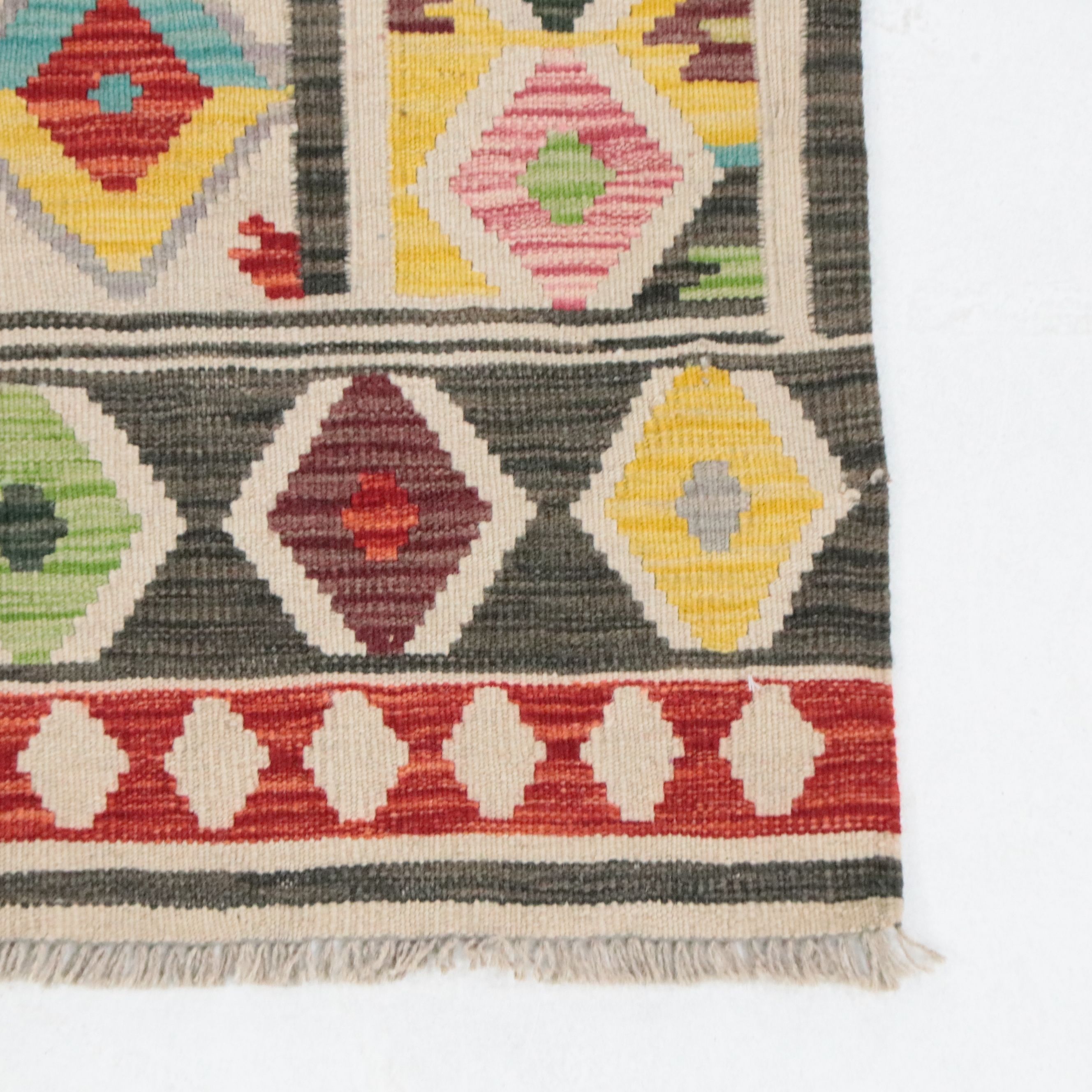 6'1 x 7'7 Handwoven Pakistani Pictorial Kilim Area Rug