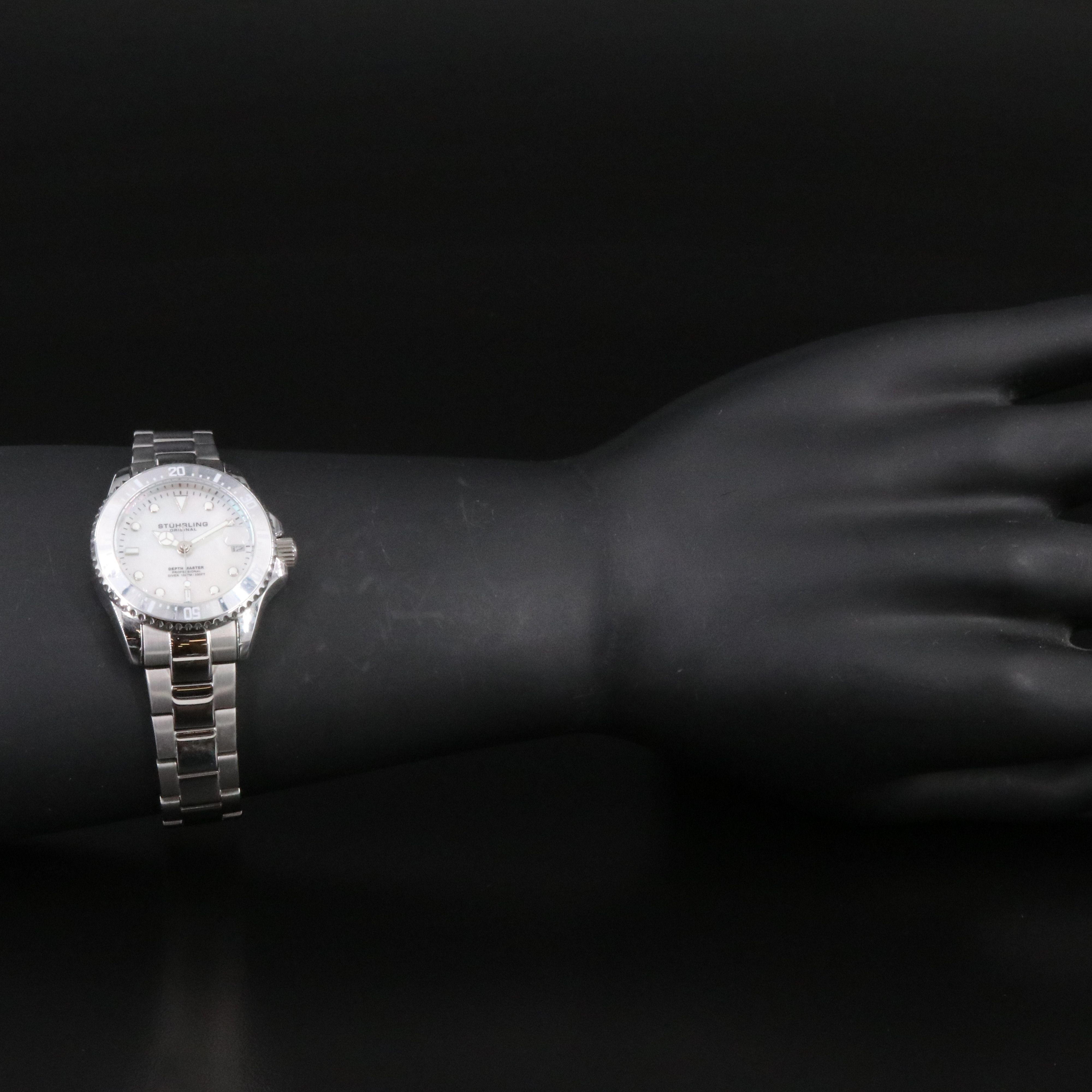 Stührling Depth Master Professional Diver Stainless Steel Quartz Watch