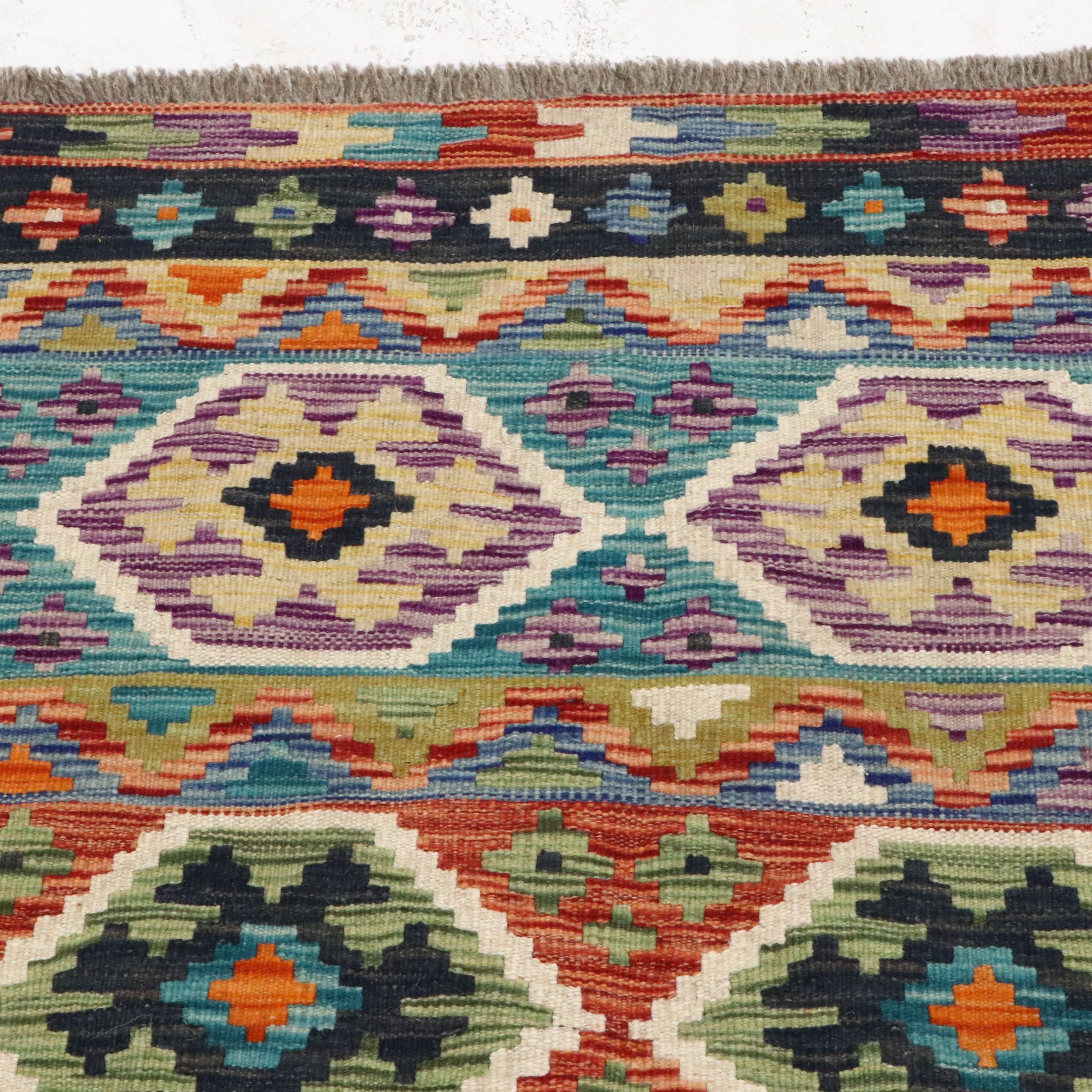 2'10 x 4'3 Handwoven Pakistani Kilim Accent Rug