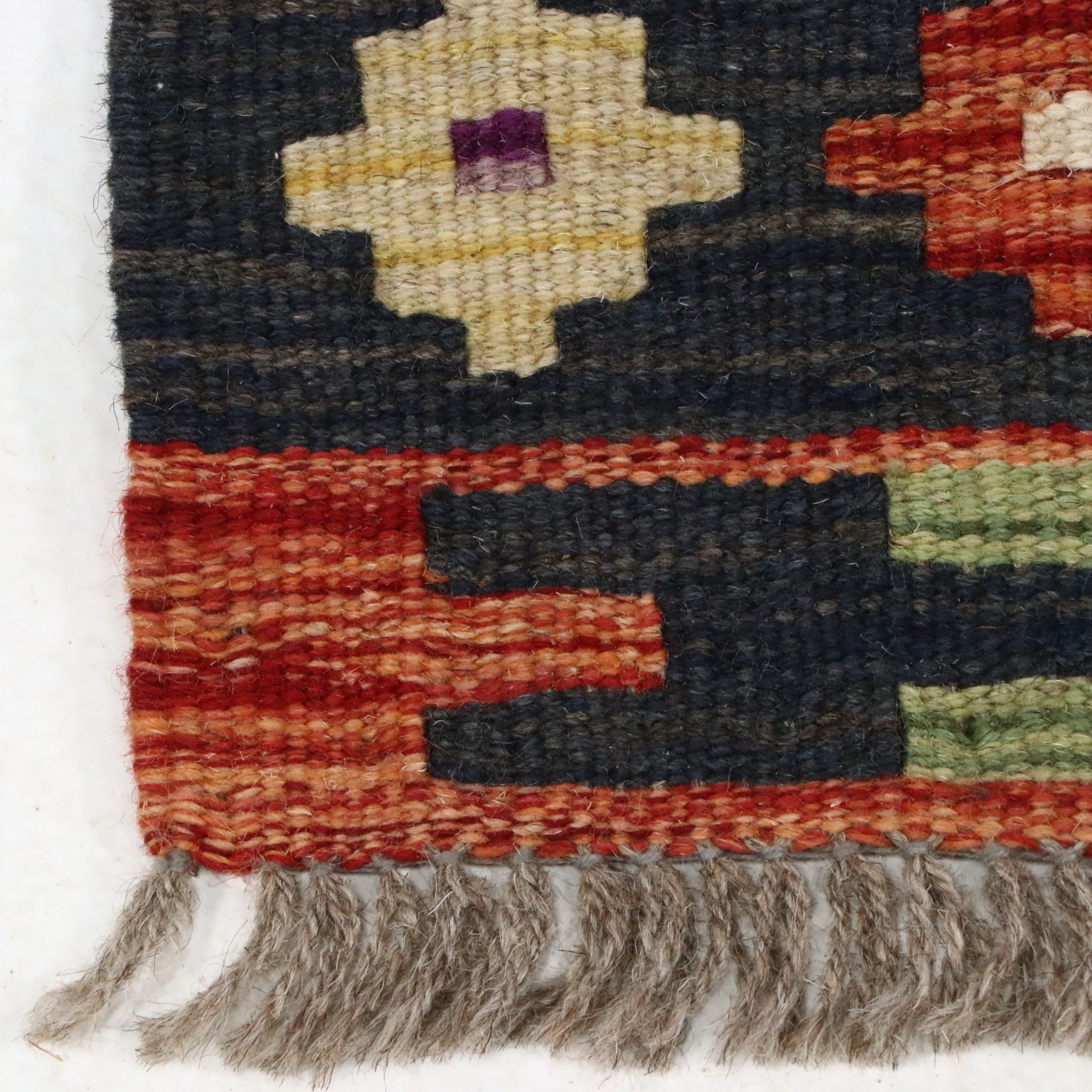 2'10 x 4'3 Handwoven Pakistani Kilim Accent Rug