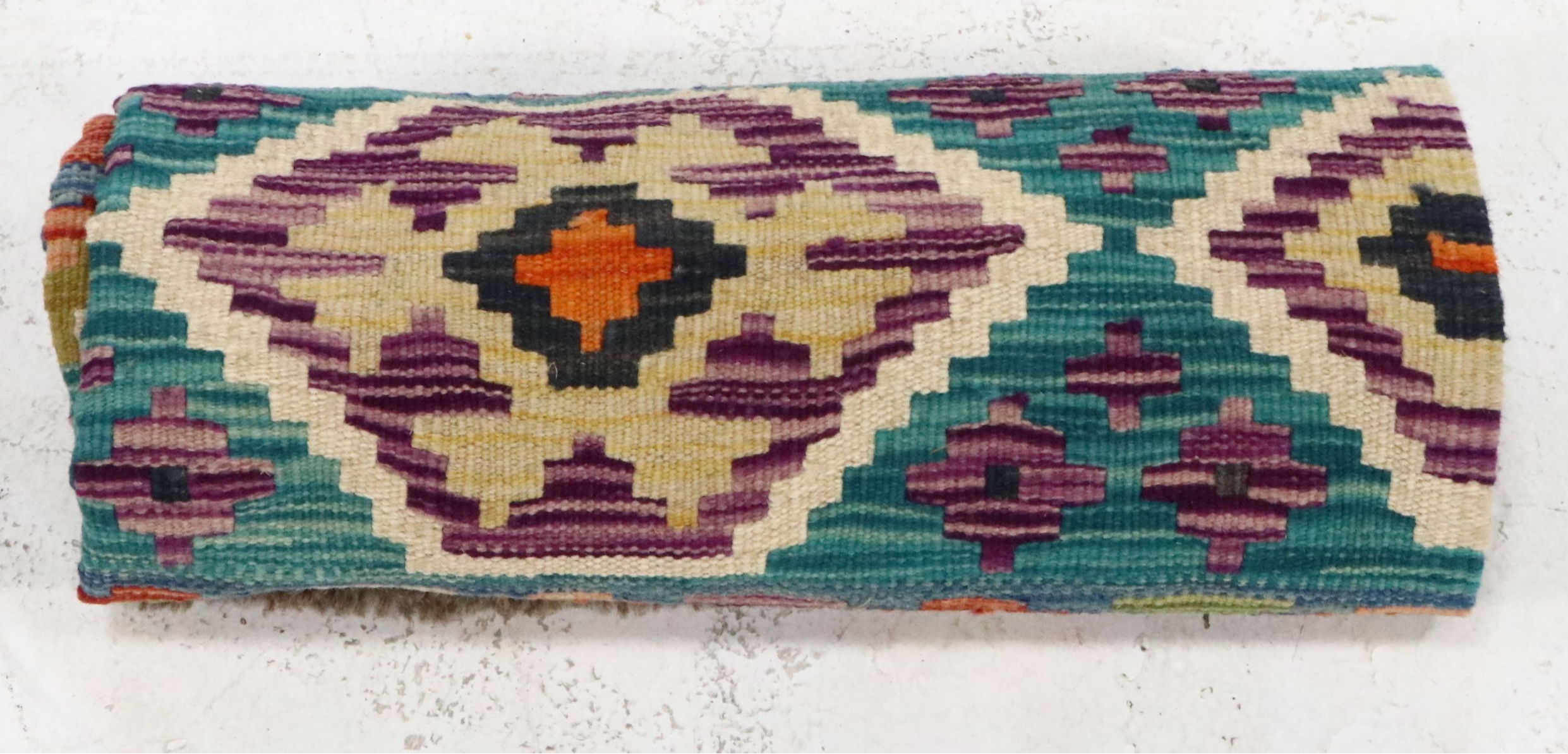 2'10 x 4'3 Handwoven Pakistani Kilim Accent Rug
