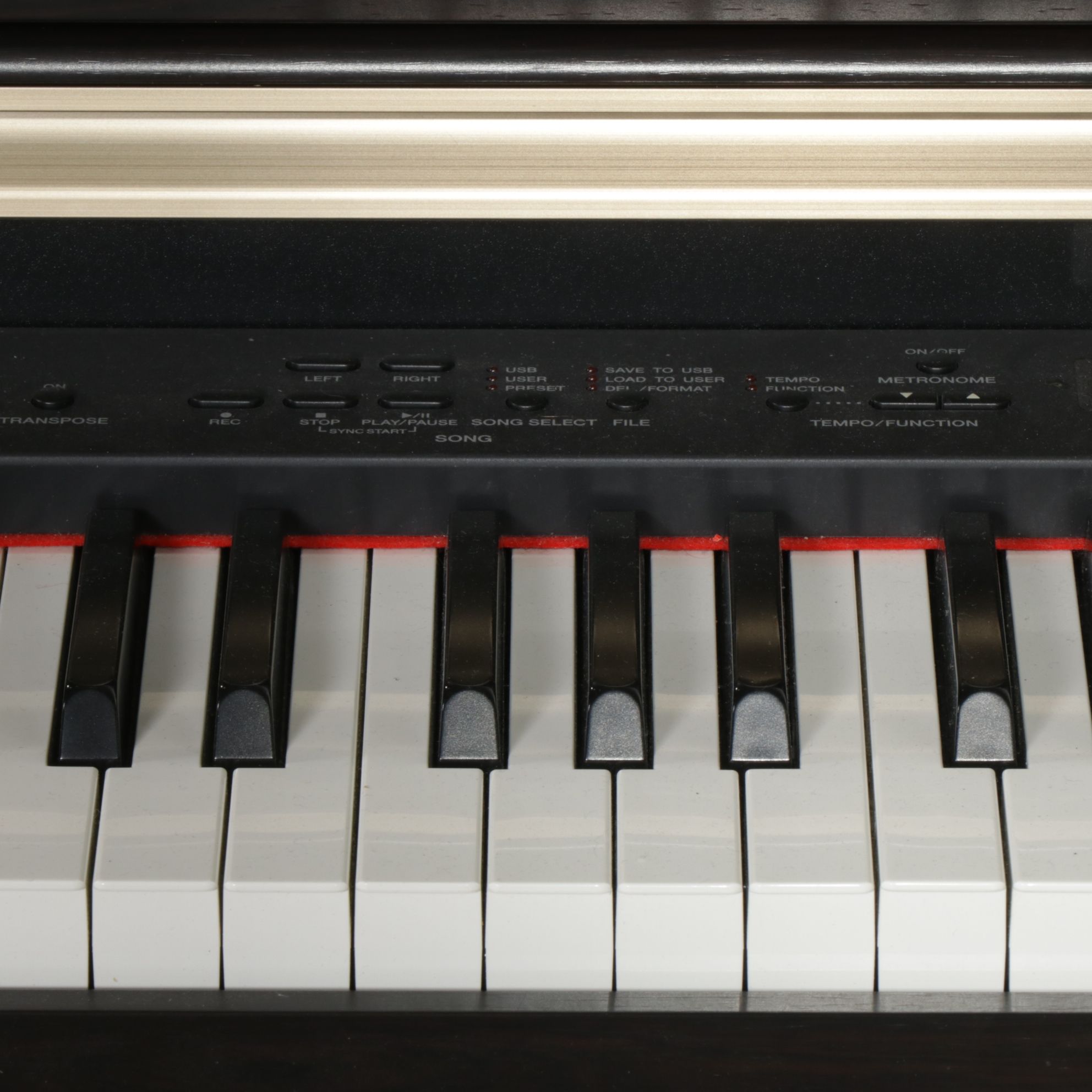 Yamaha "Arius" YDP-181 Digital Piano and Bench, 2010