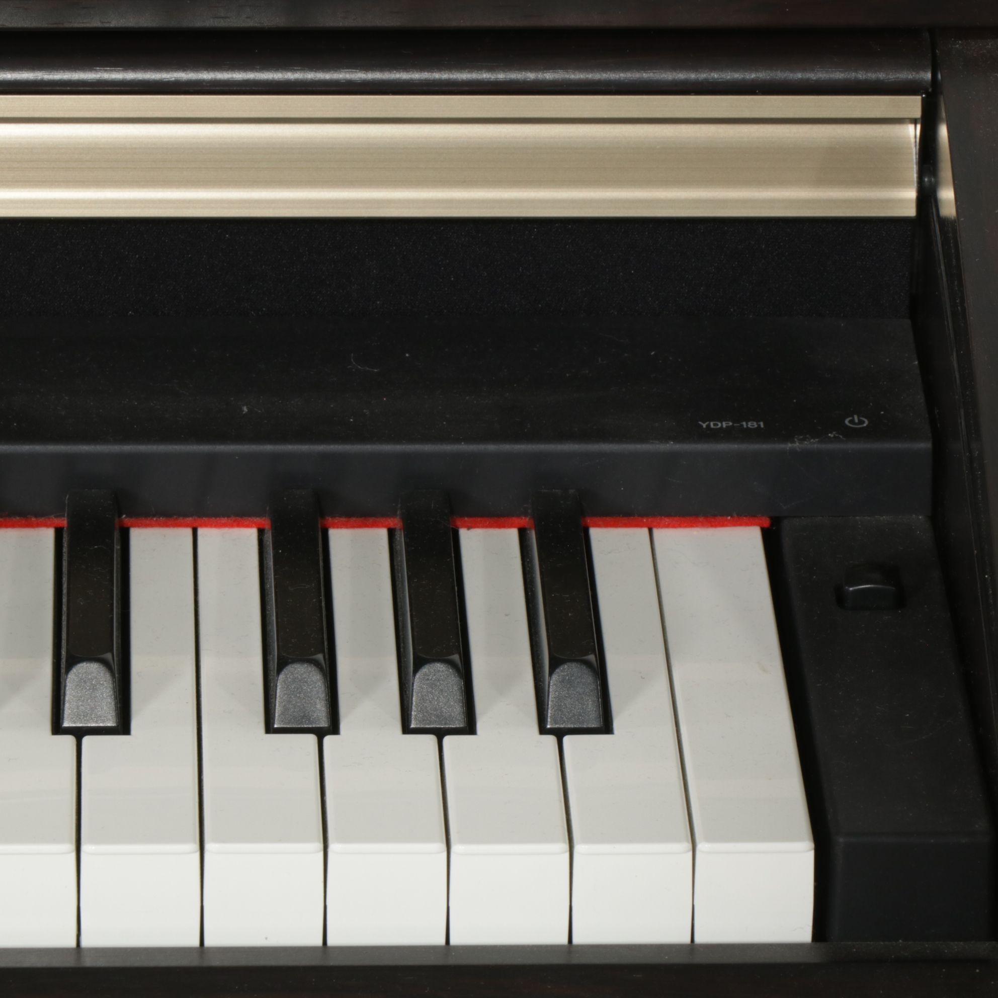 Yamaha "Arius" YDP-181 Digital Piano and Bench, 2010