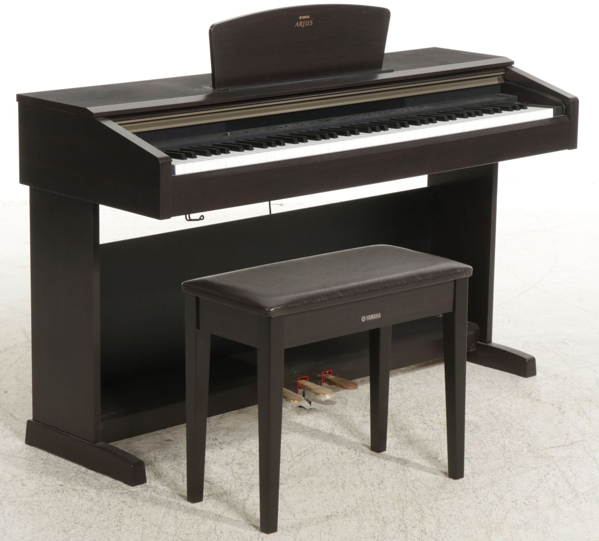 Yamaha "Arius" YDP-181 Digital Piano and Bench, 2010