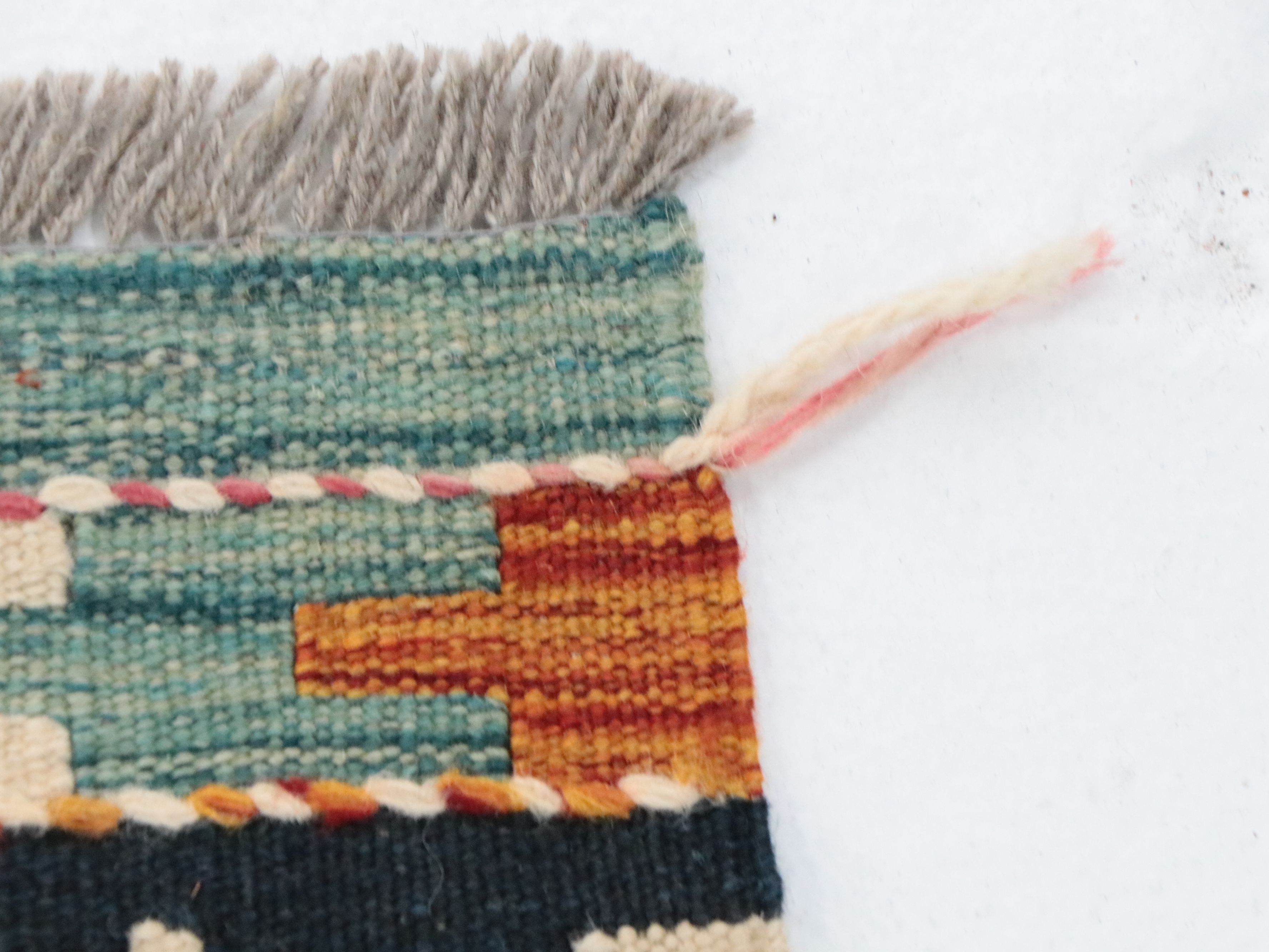 10'2 x 15'9 Handwoven Pakistani Kilim Room-Sized Rug