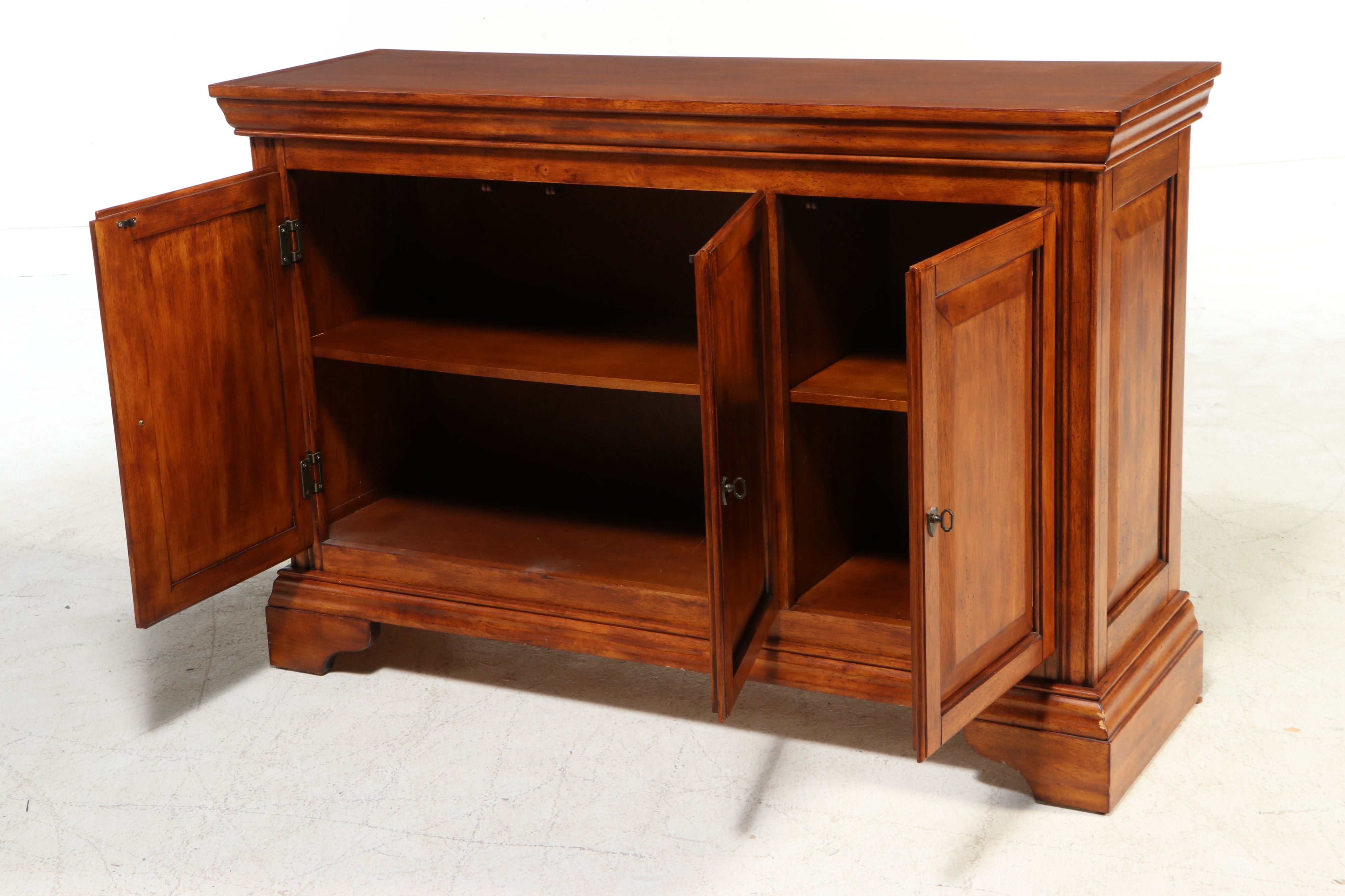 Ashley Furniture "Villa Marie" Cherry Finish China Cabinet