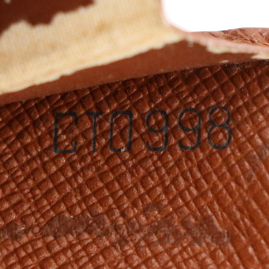 Louis Vuitton Porte-Monnaie Gousset in Monogram Canvas