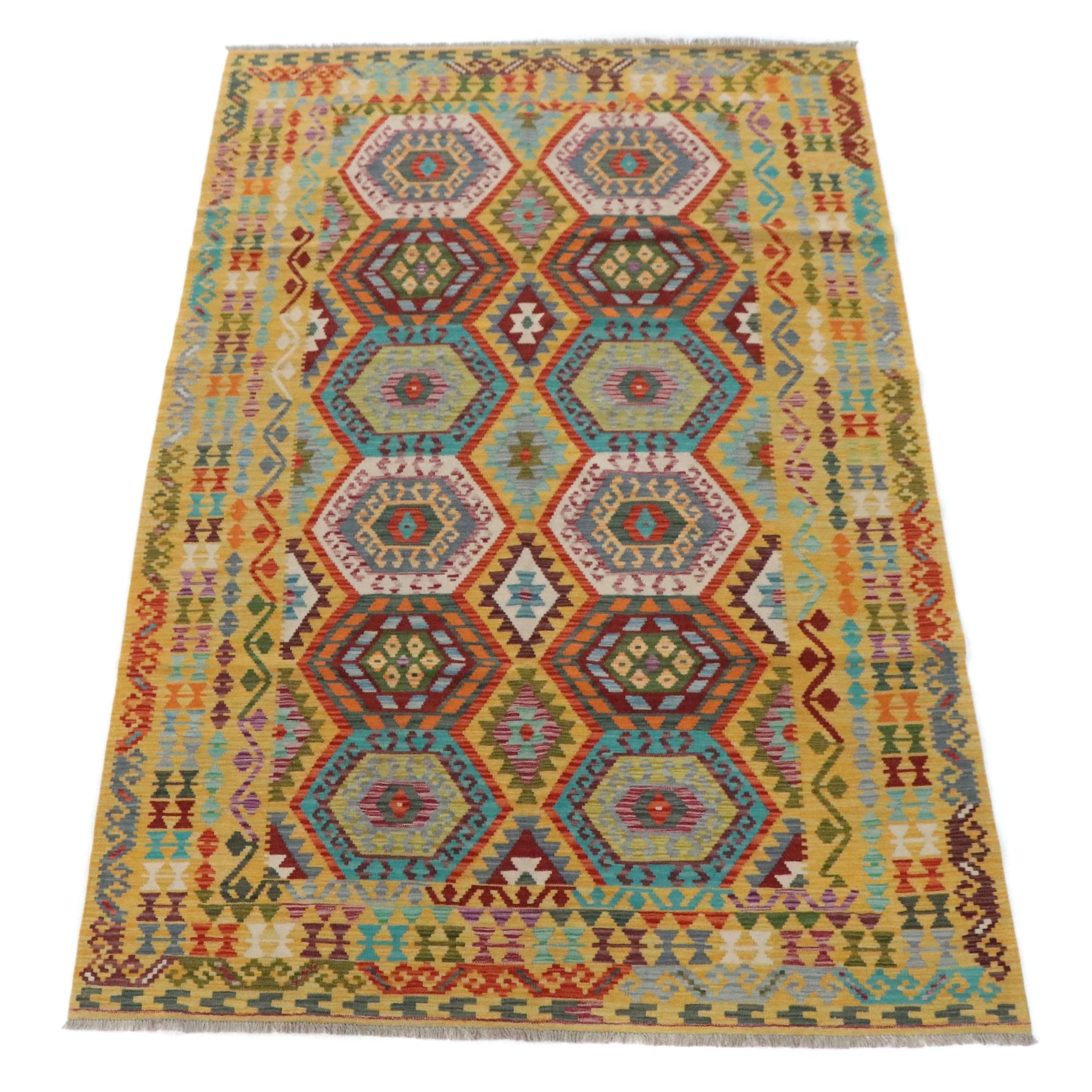 6'6 x 10' Handwoven Pakistani Kilim Area Rug