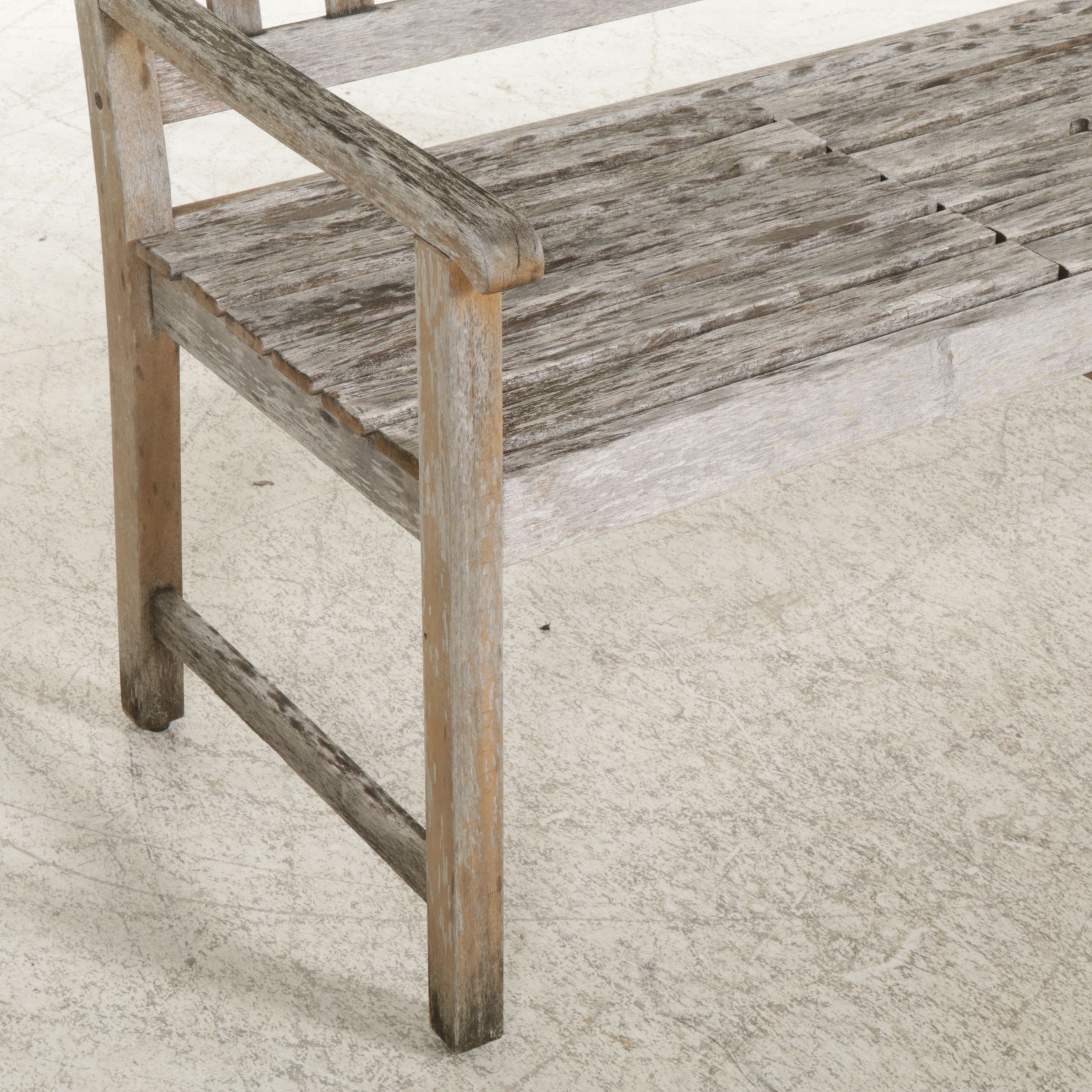 Wooden Patio Bench with Pop-Up Table