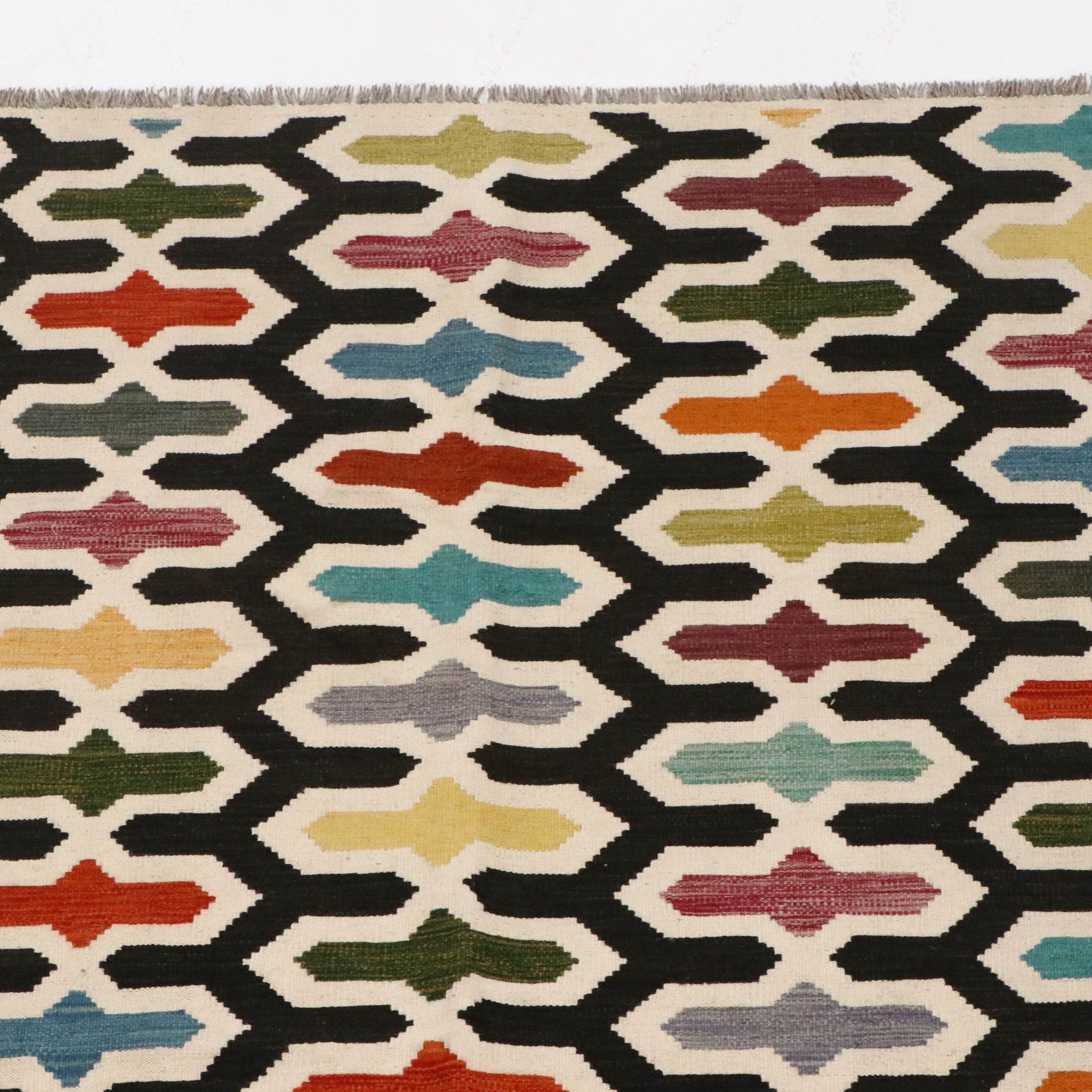 5'9 x 8'4 Handwoven Pakistani Kilim Area Rug