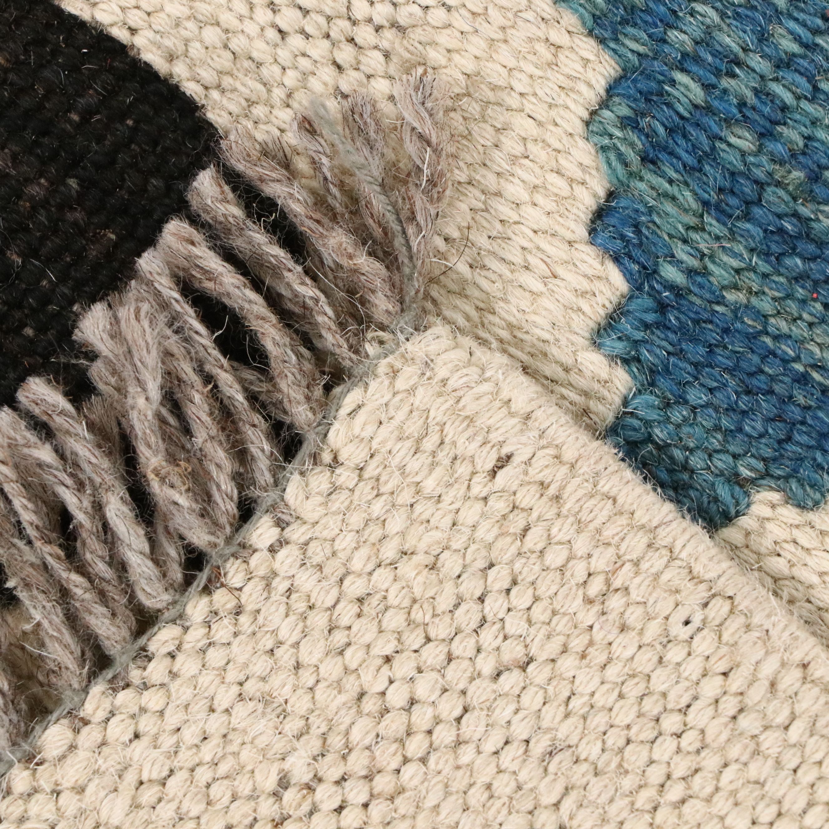 5'9 x 8'4 Handwoven Pakistani Kilim Area Rug