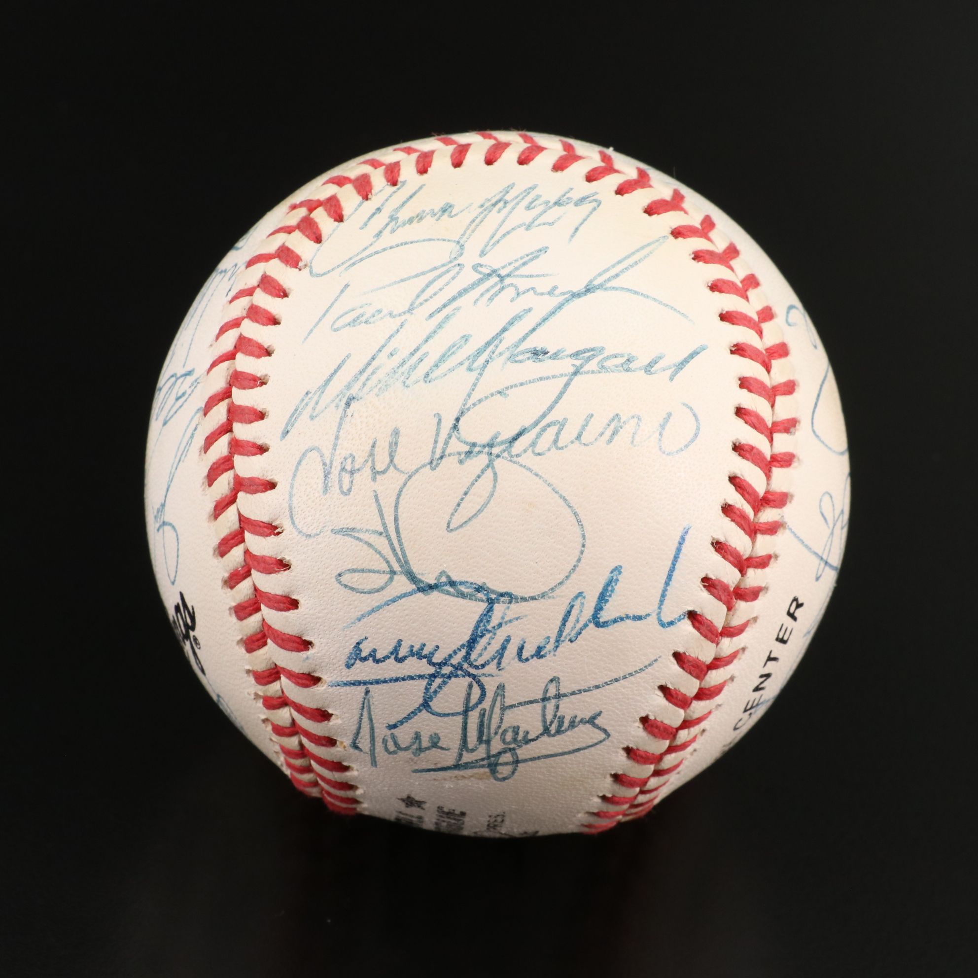 1993 Chicago Cubs Team Signed Baseball Featuring Ryne Sandberg and Mark Grace