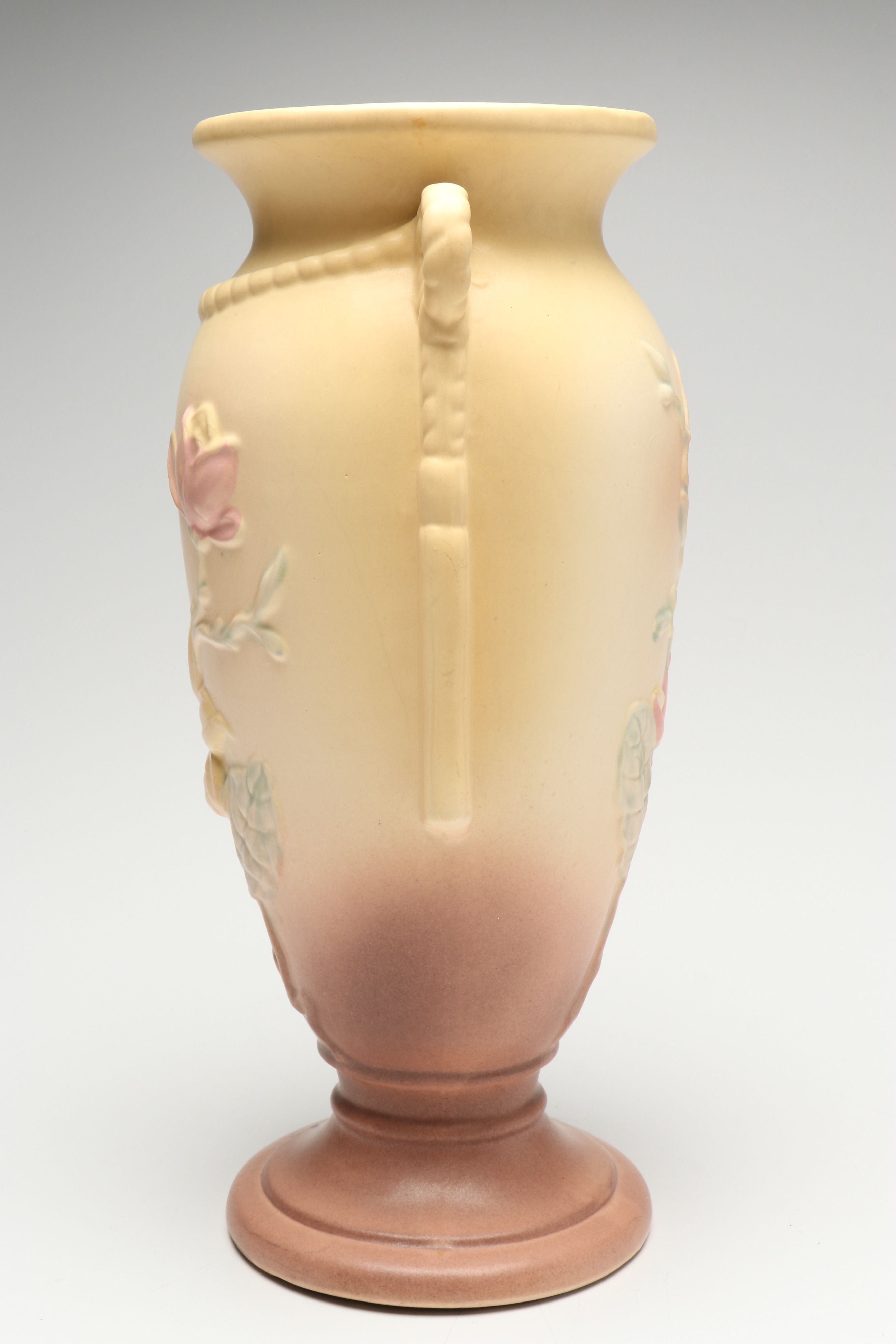 Hull Pottery "Magnolia" Ceramic Handled Vase, 1946-1947