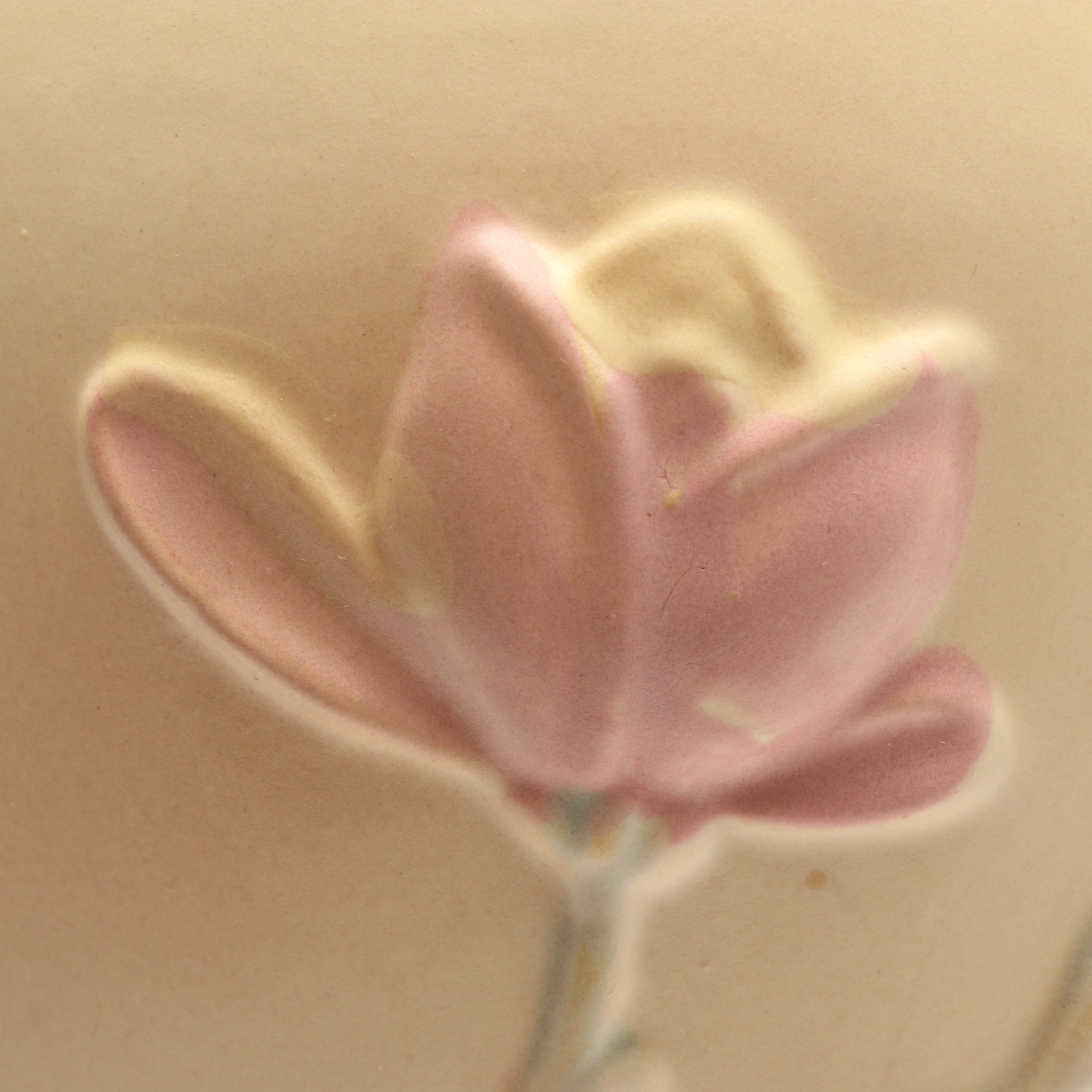 Hull Pottery "Magnolia" Ceramic Handled Vase, 1946-1947