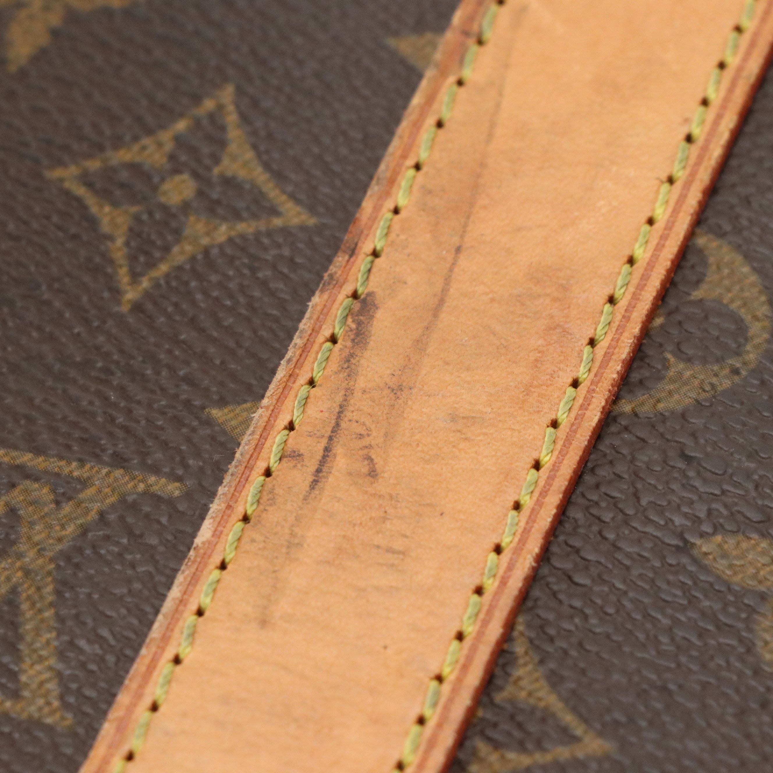 Louis Vuitton Keepall 50 Bandoulière in Monogram Canvas