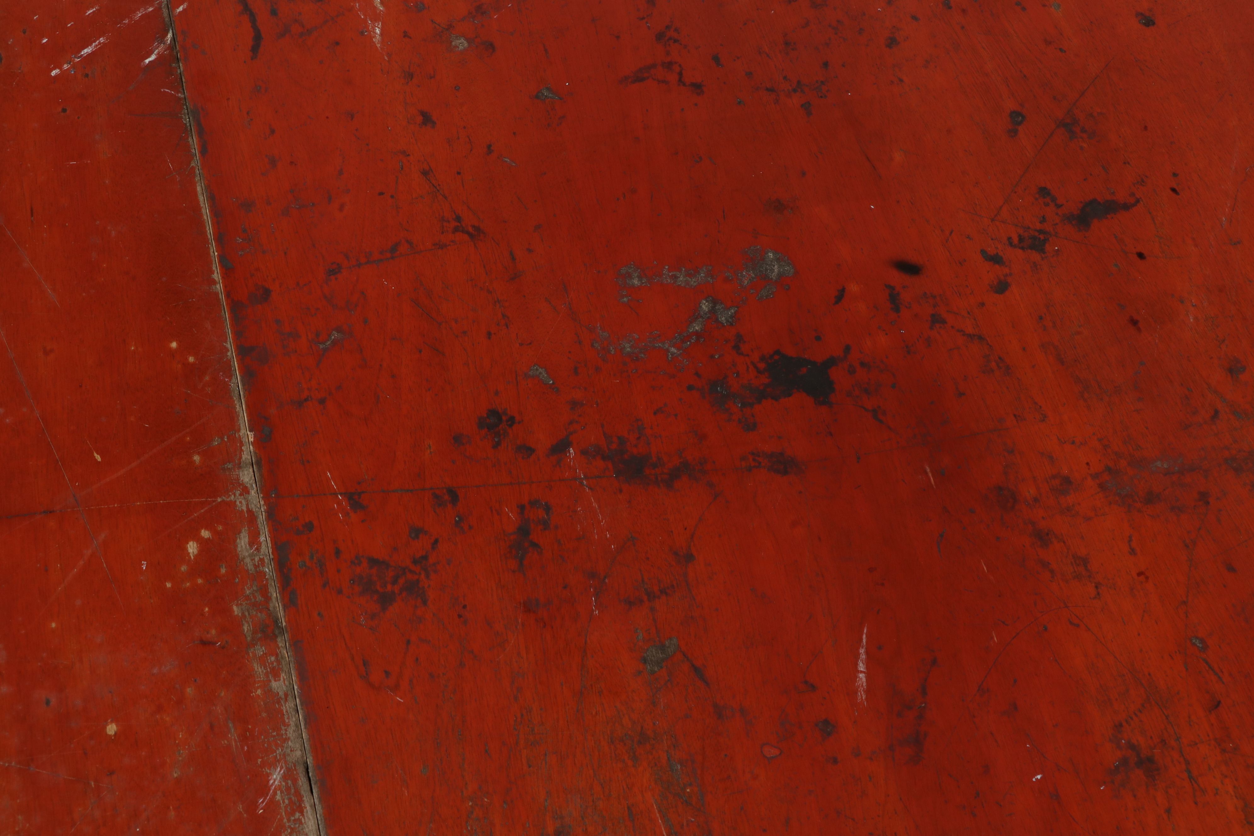 American Primitive Red Painted Drop-Leaf Table, 19th Century | EBTH
