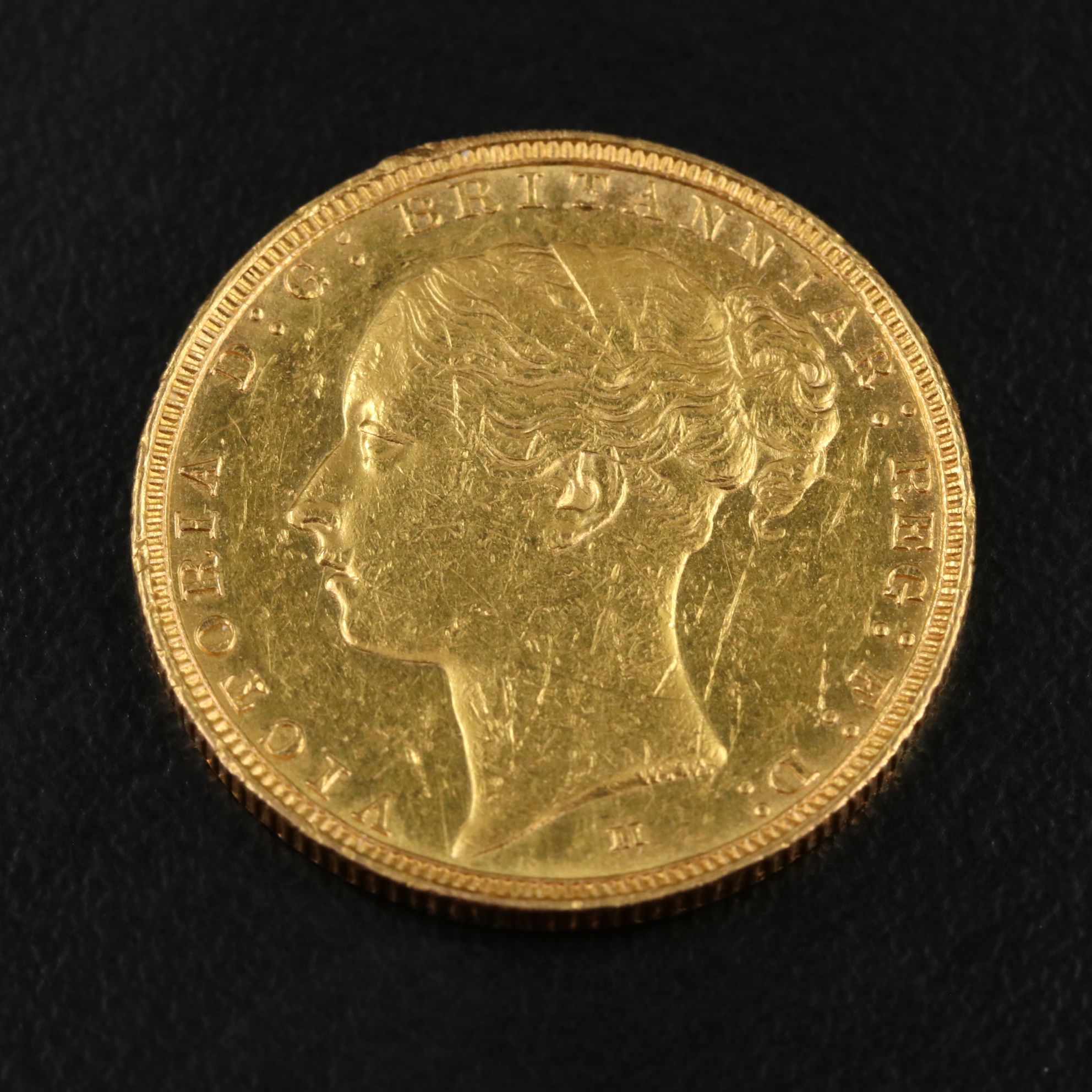 1885 Great Britain Gold Sovereign Bullion Coin