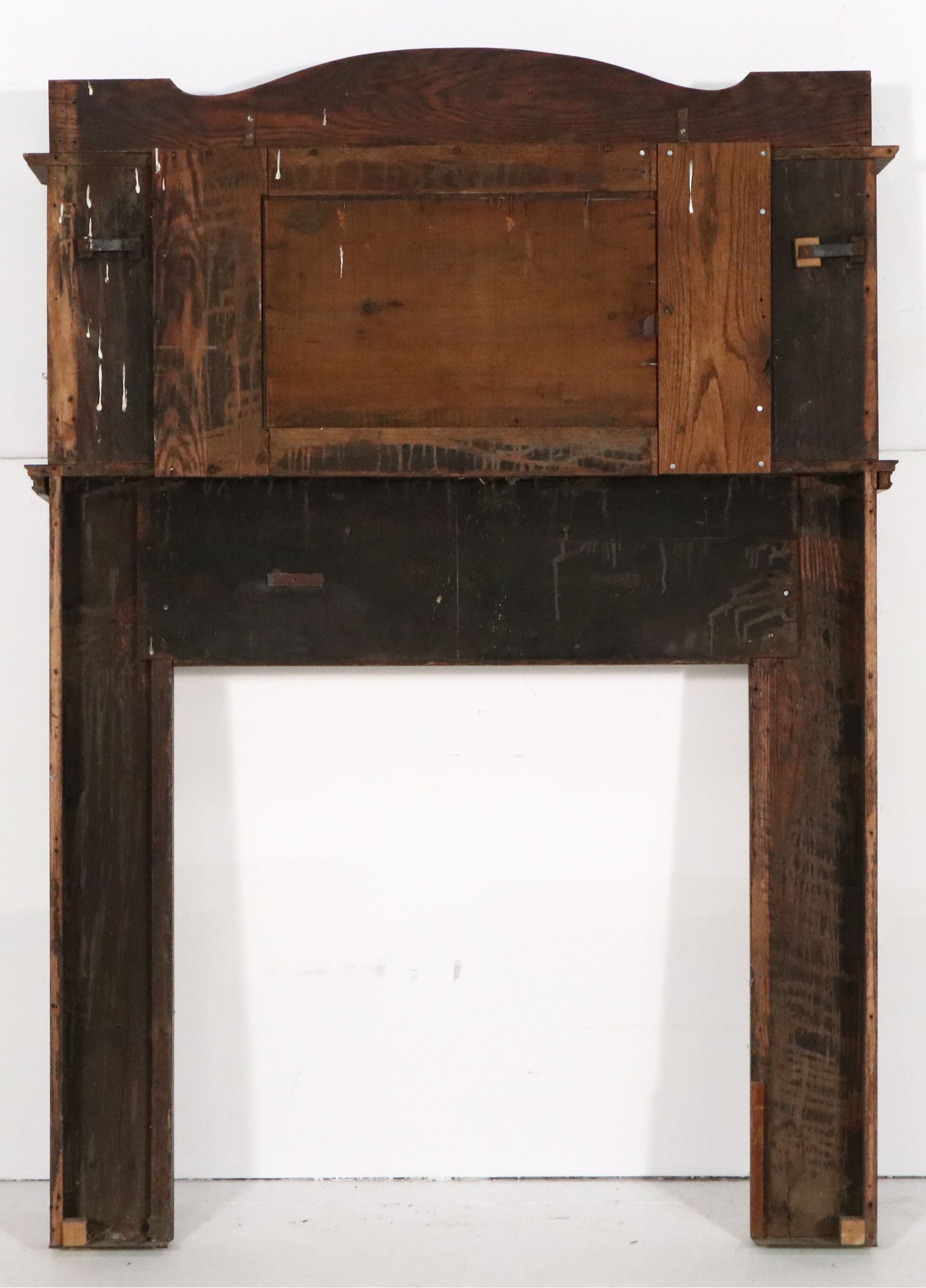 Late Victorian Oak Fireplace Mantel and Surround