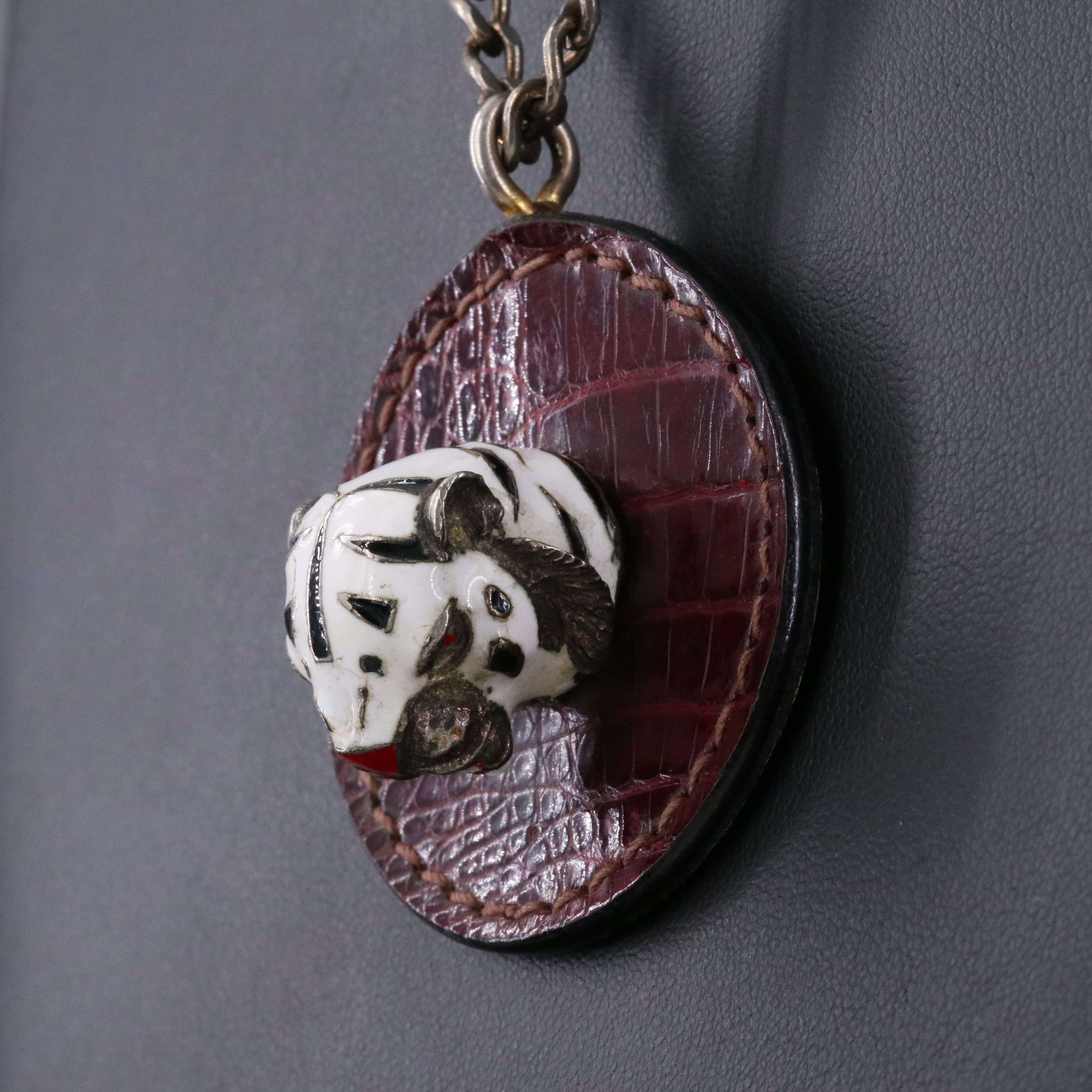 Vintage Gucci Lion Head on Leather Pendant Necklace