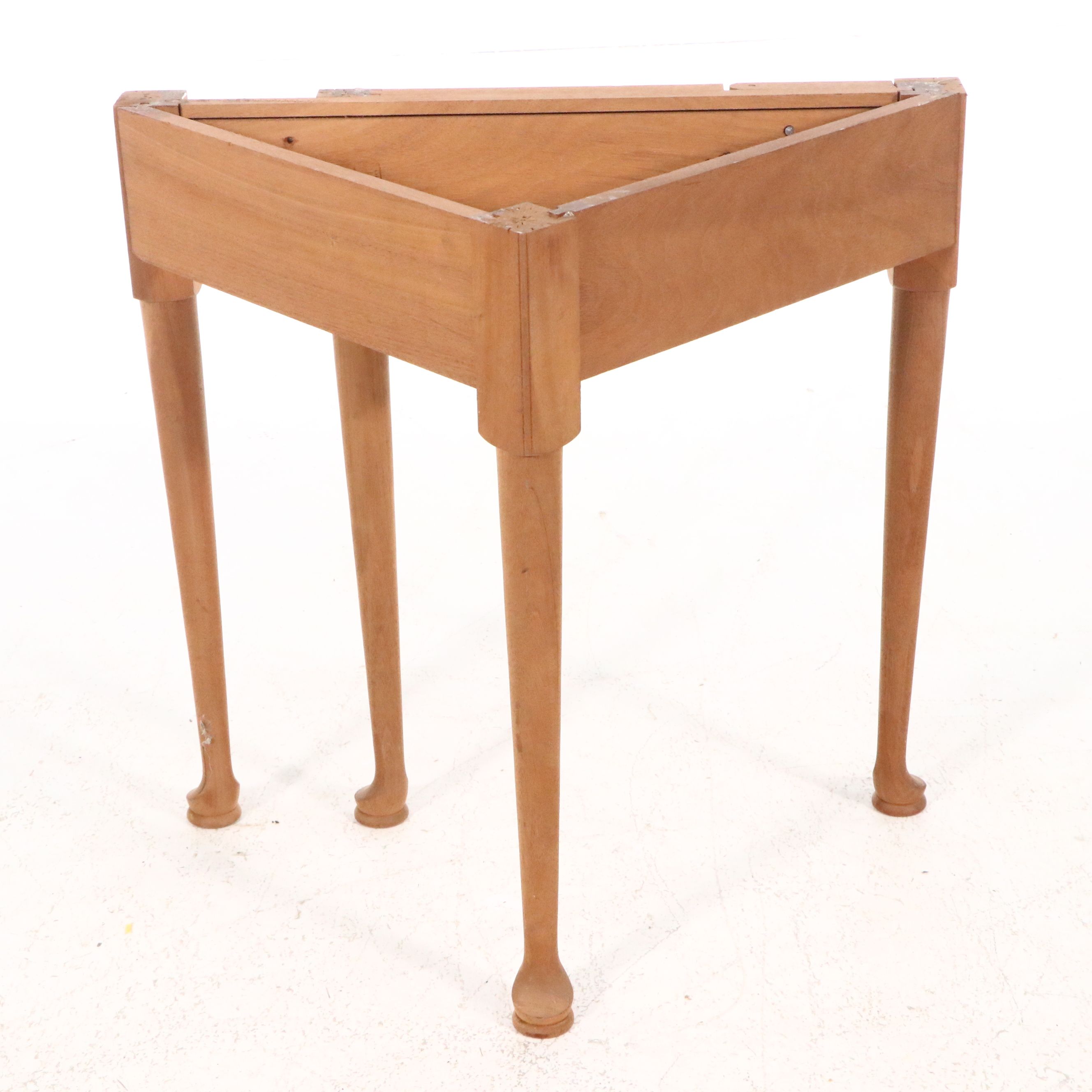 The Bartley Collection Greenfield Village Handkerchief Folding Games Table