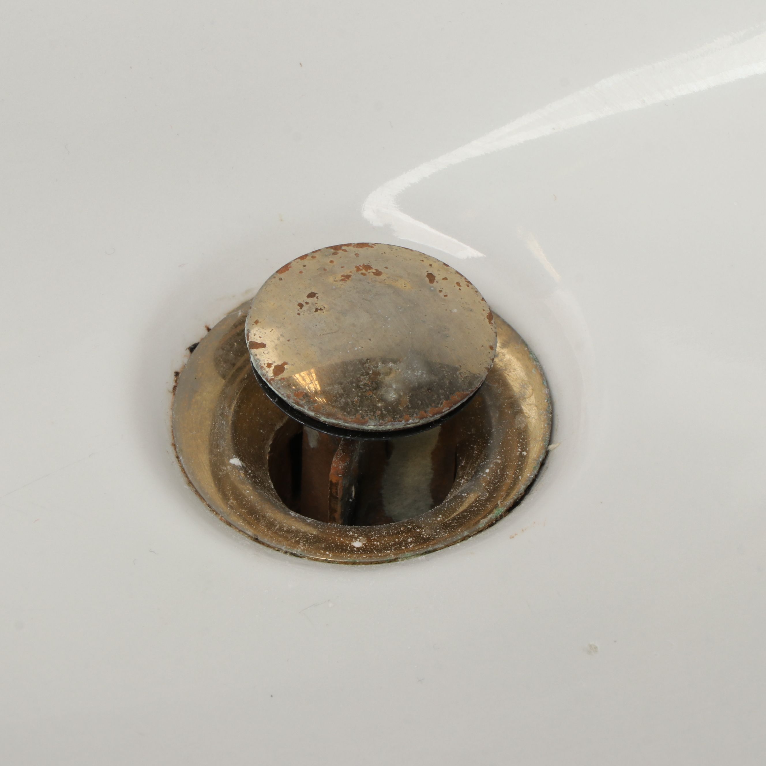 Porcelain Pedestal Sink with Brass and Metal Hardware