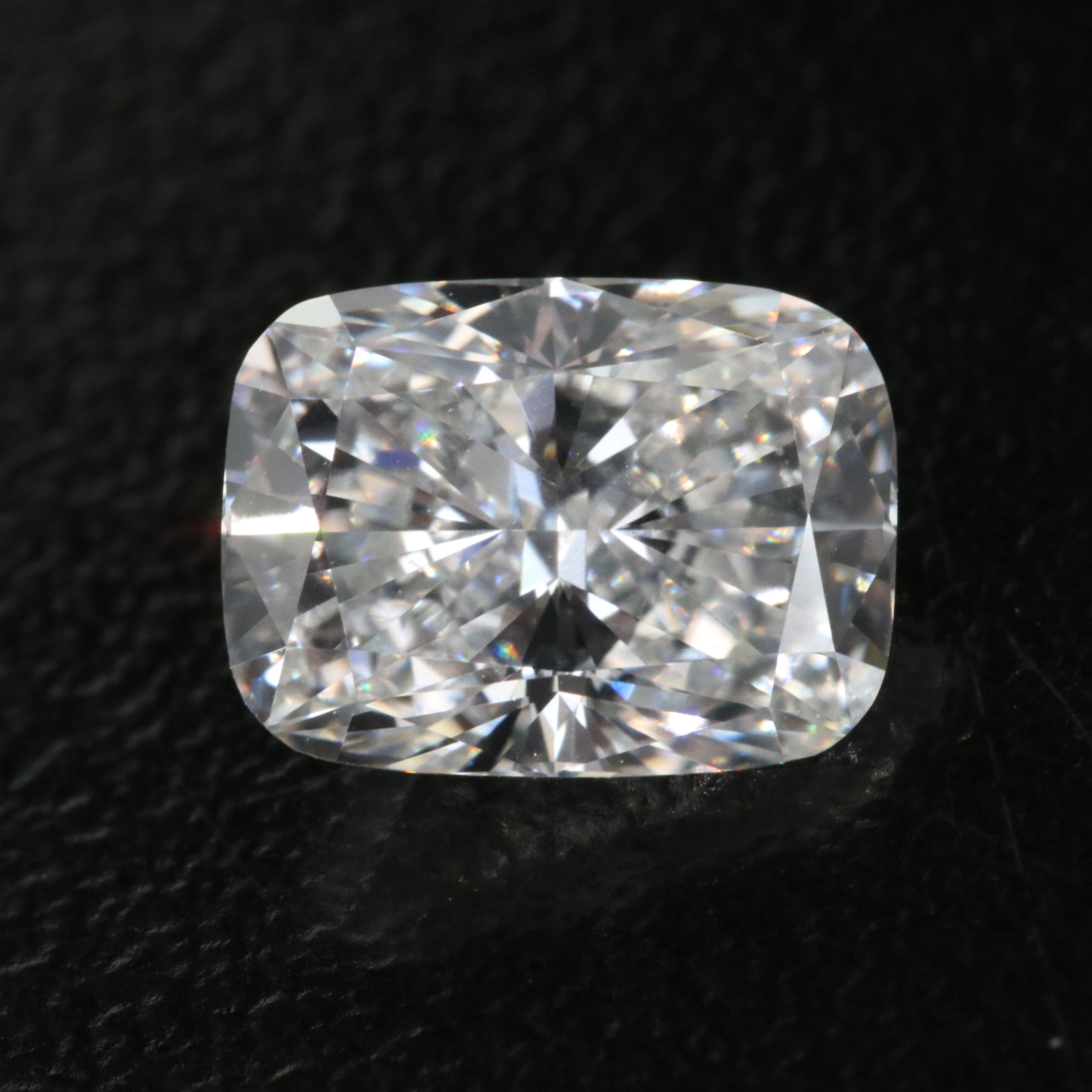 Loose 1.94 CT Lab Grown Diamond with IGI Report
