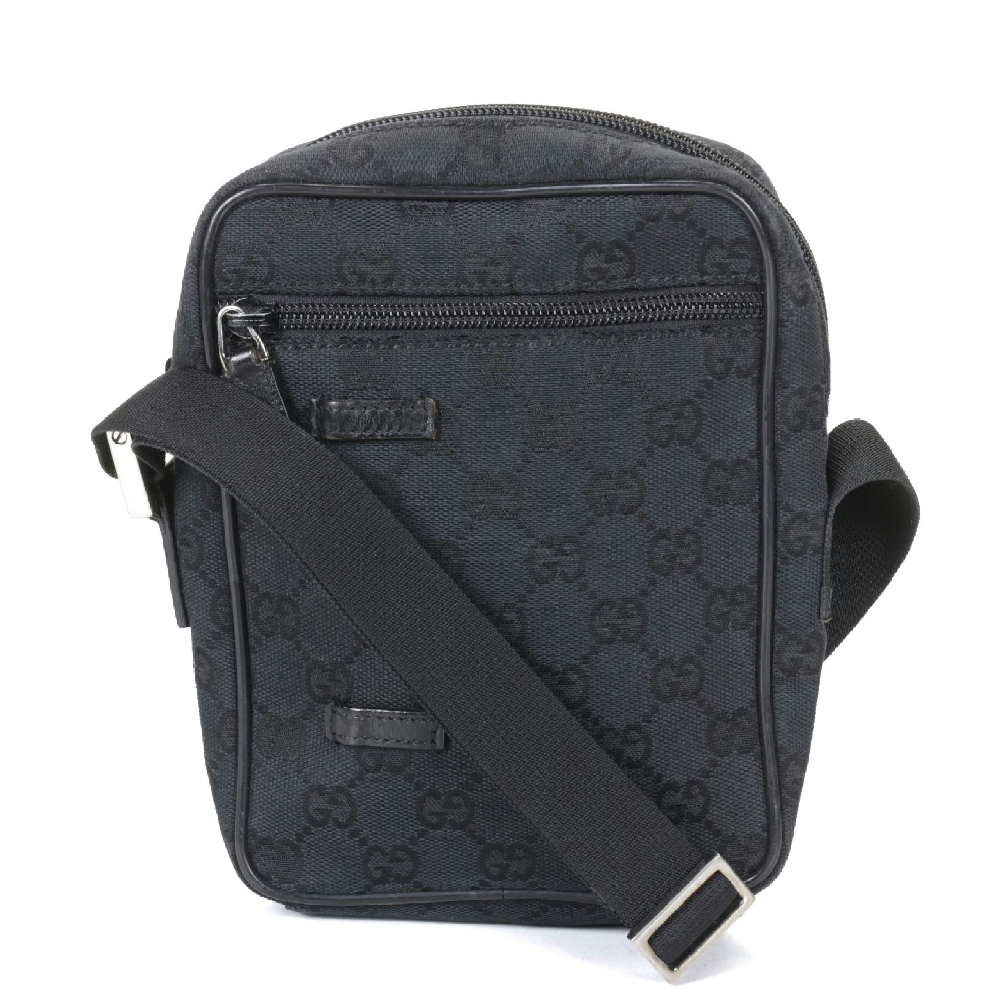 Gucci Crossbody Messenger Bag in Black GG Canvas