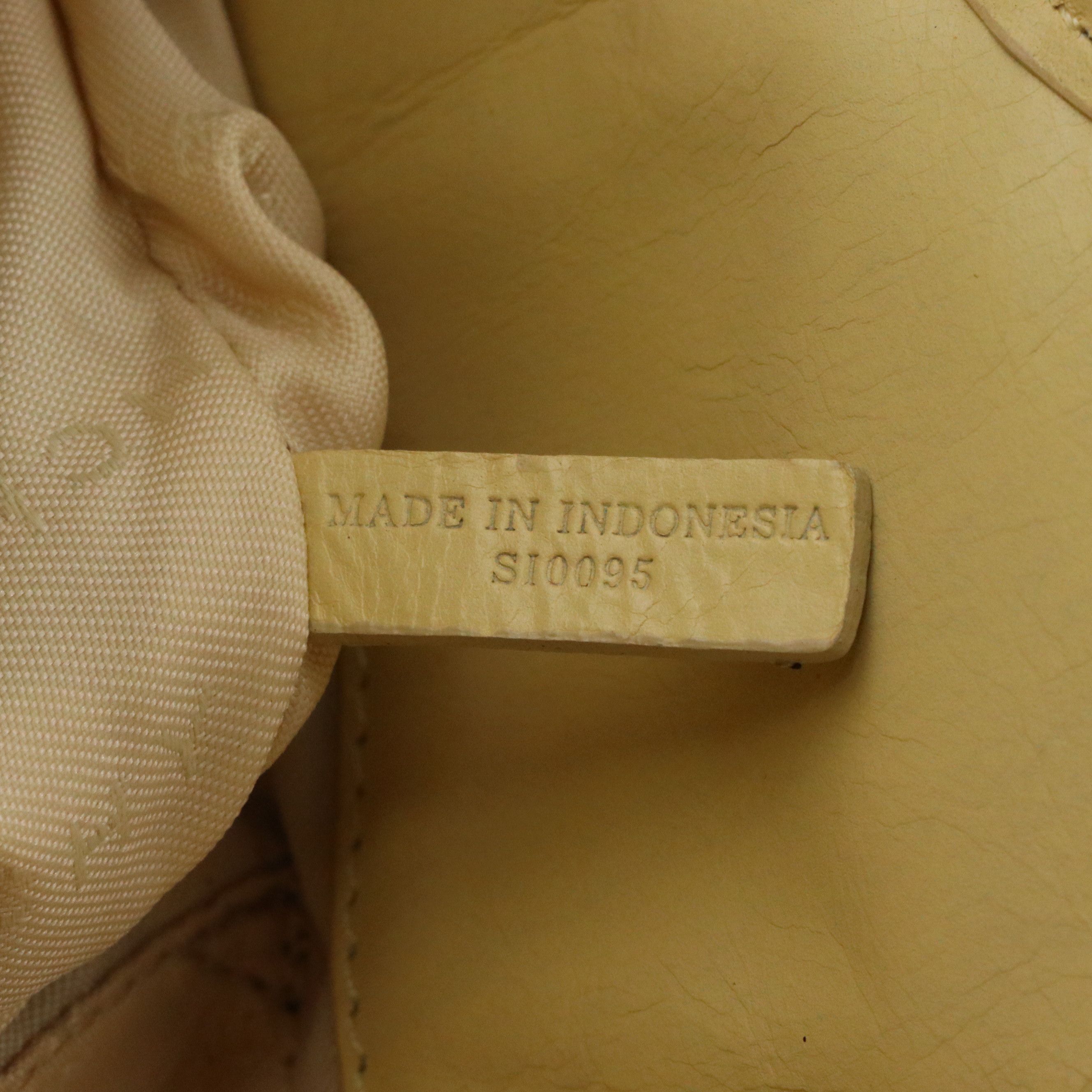 Givenchy Logo Flap Handbag in Butter Yellow Calfskin Leather