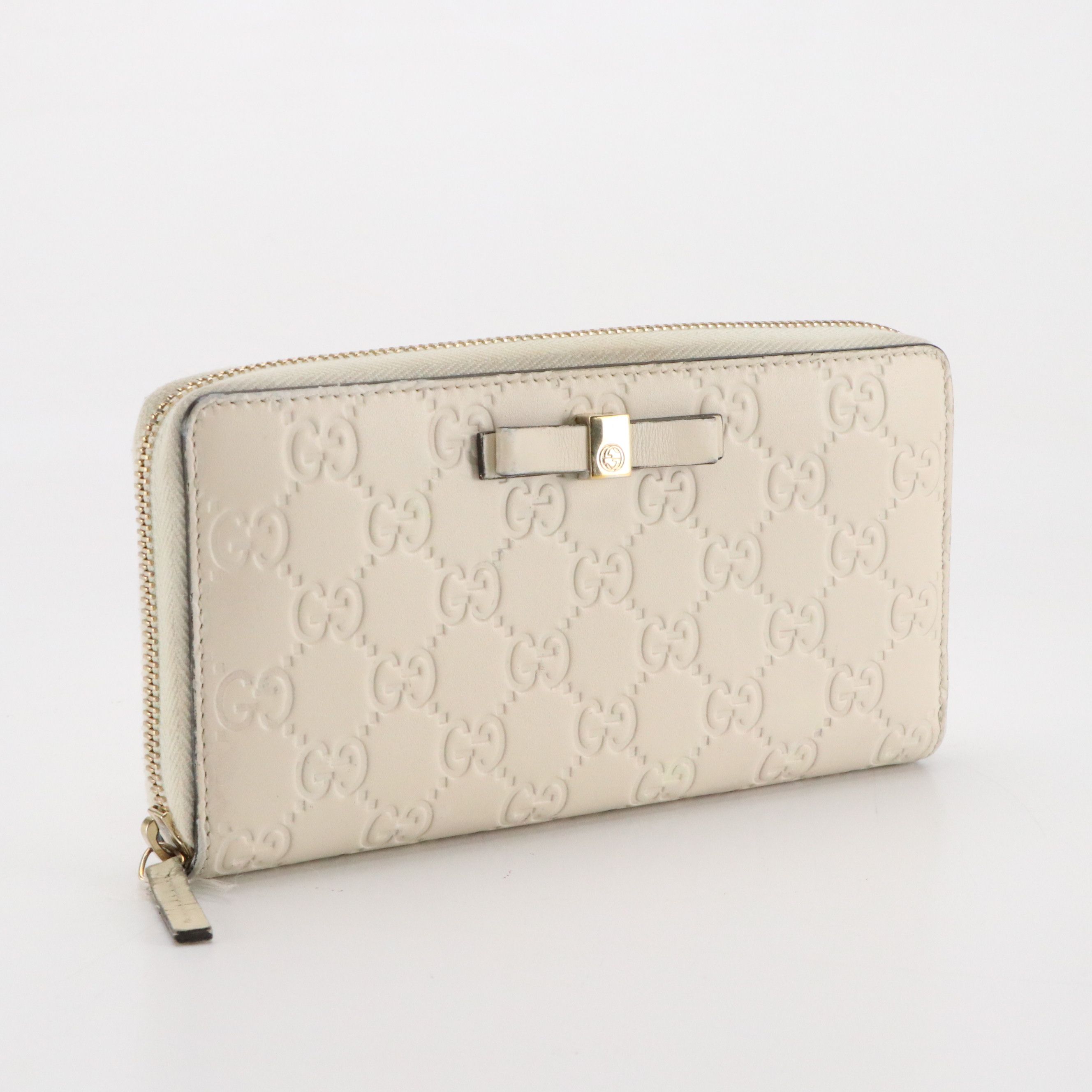 Gucci Zip Around Bow Wallet in White Guccissima Calfskin Leather
