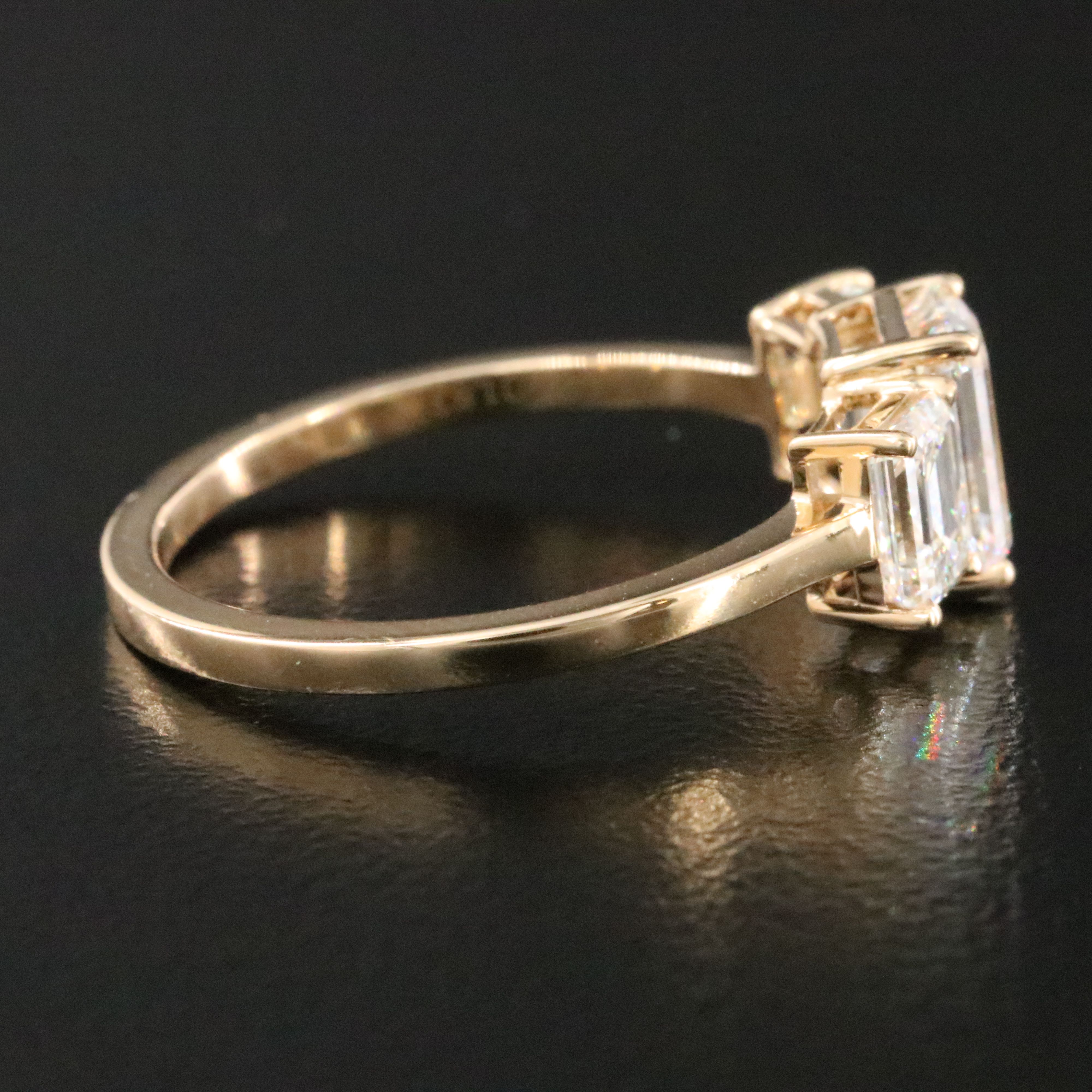 18K 1.83 CTW Diamond Ring with GIA Reports