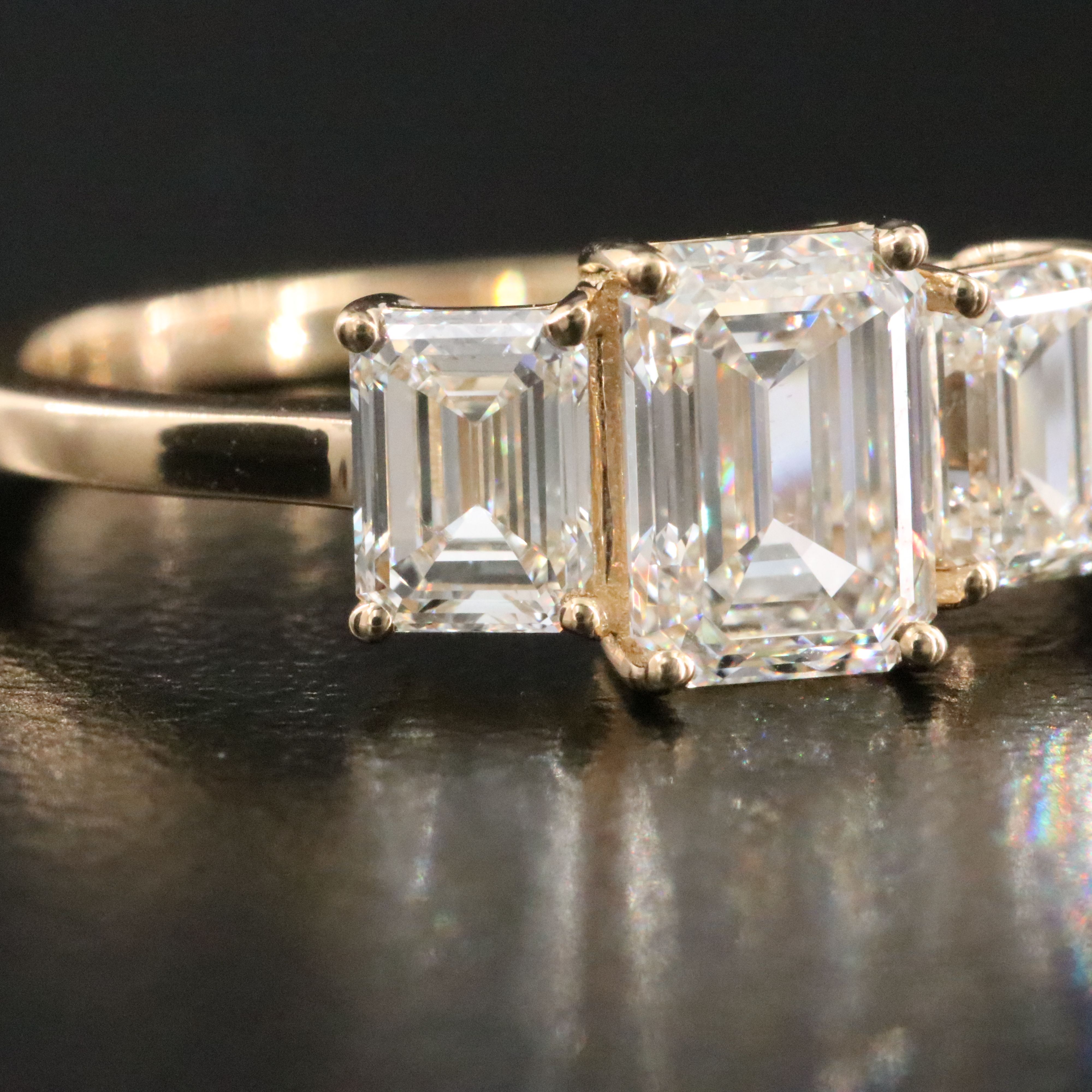 18K 1.83 CTW Diamond Ring with GIA Reports