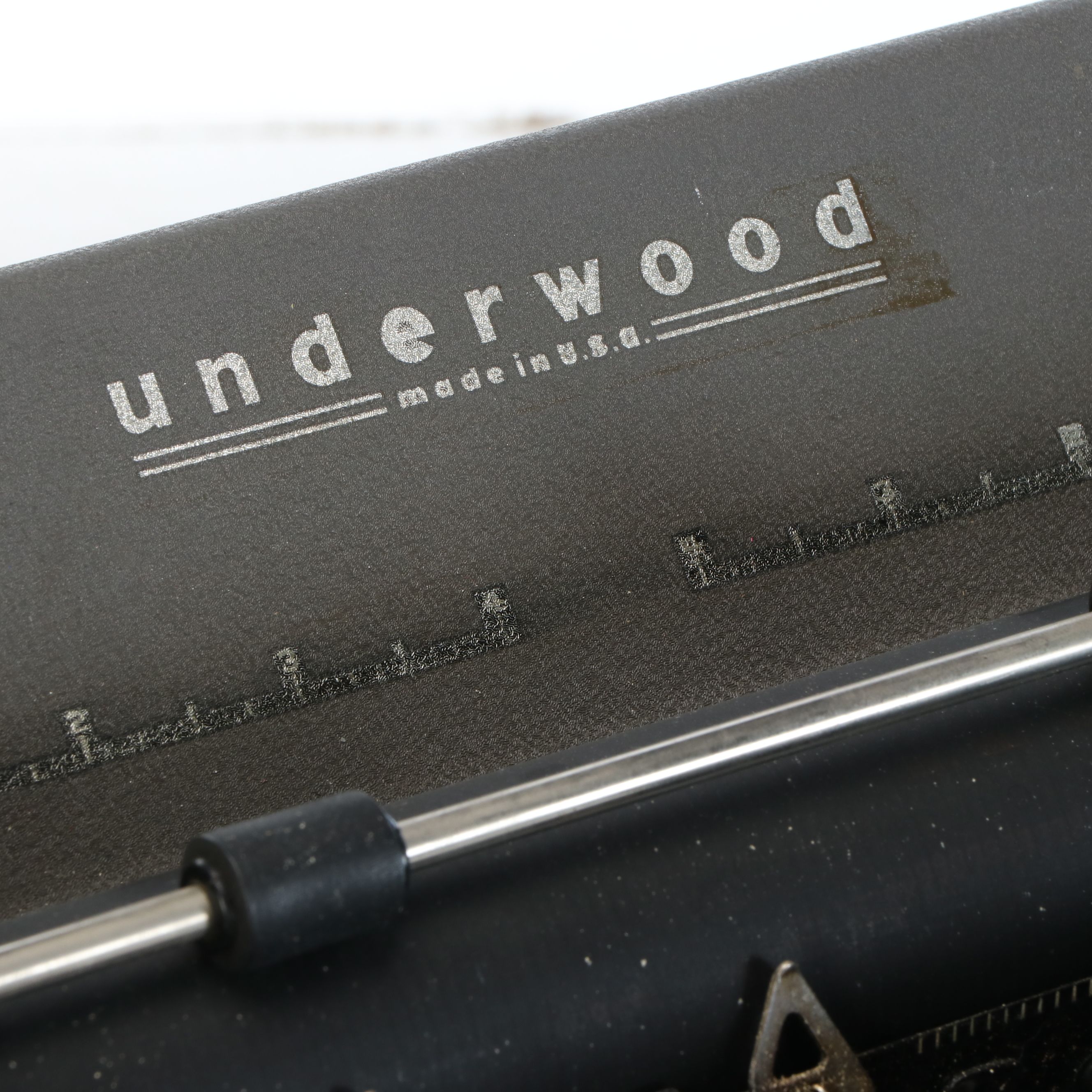 Underwood Finger Flite Champion Typewriter