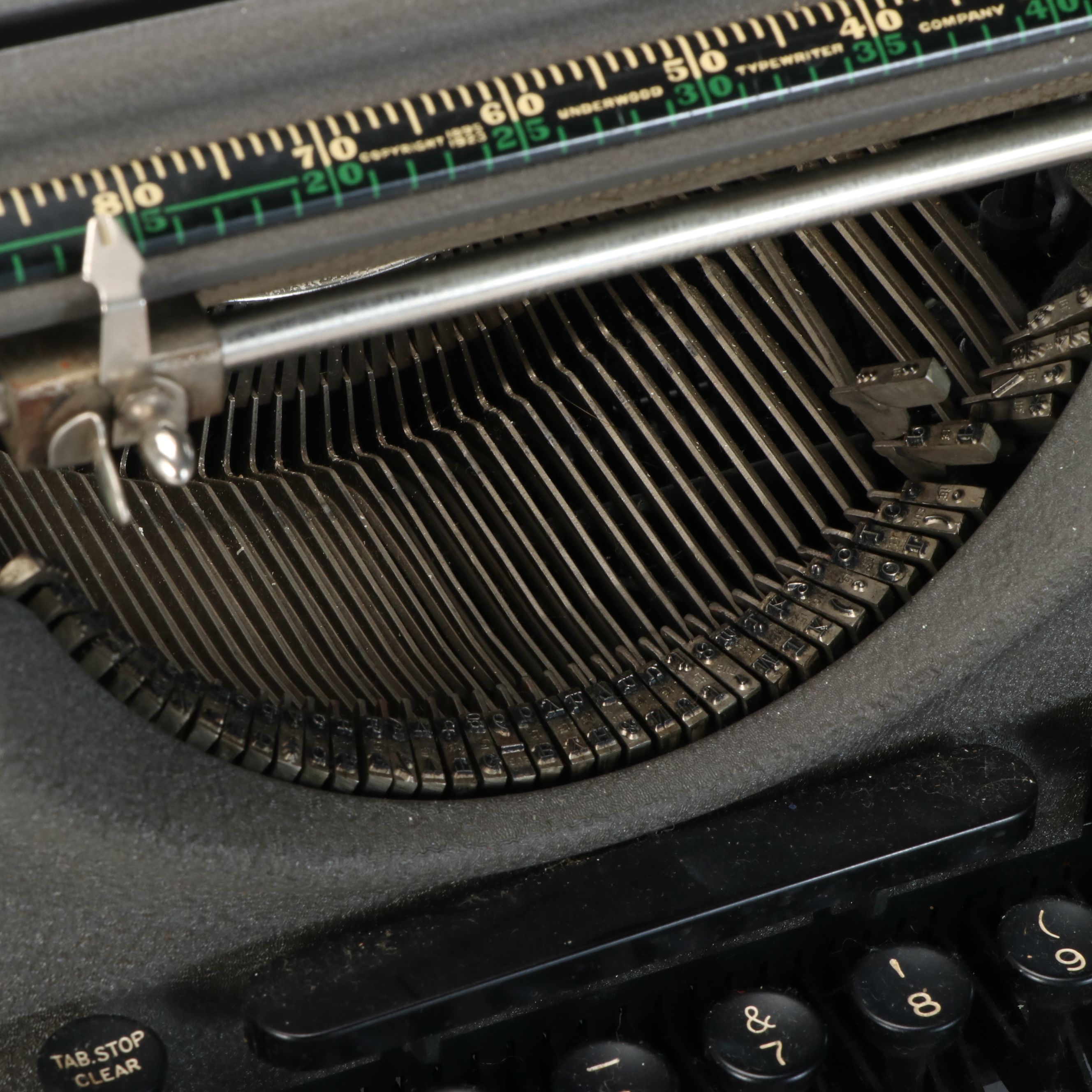 Underwood Finger Flite Champion Typewriter