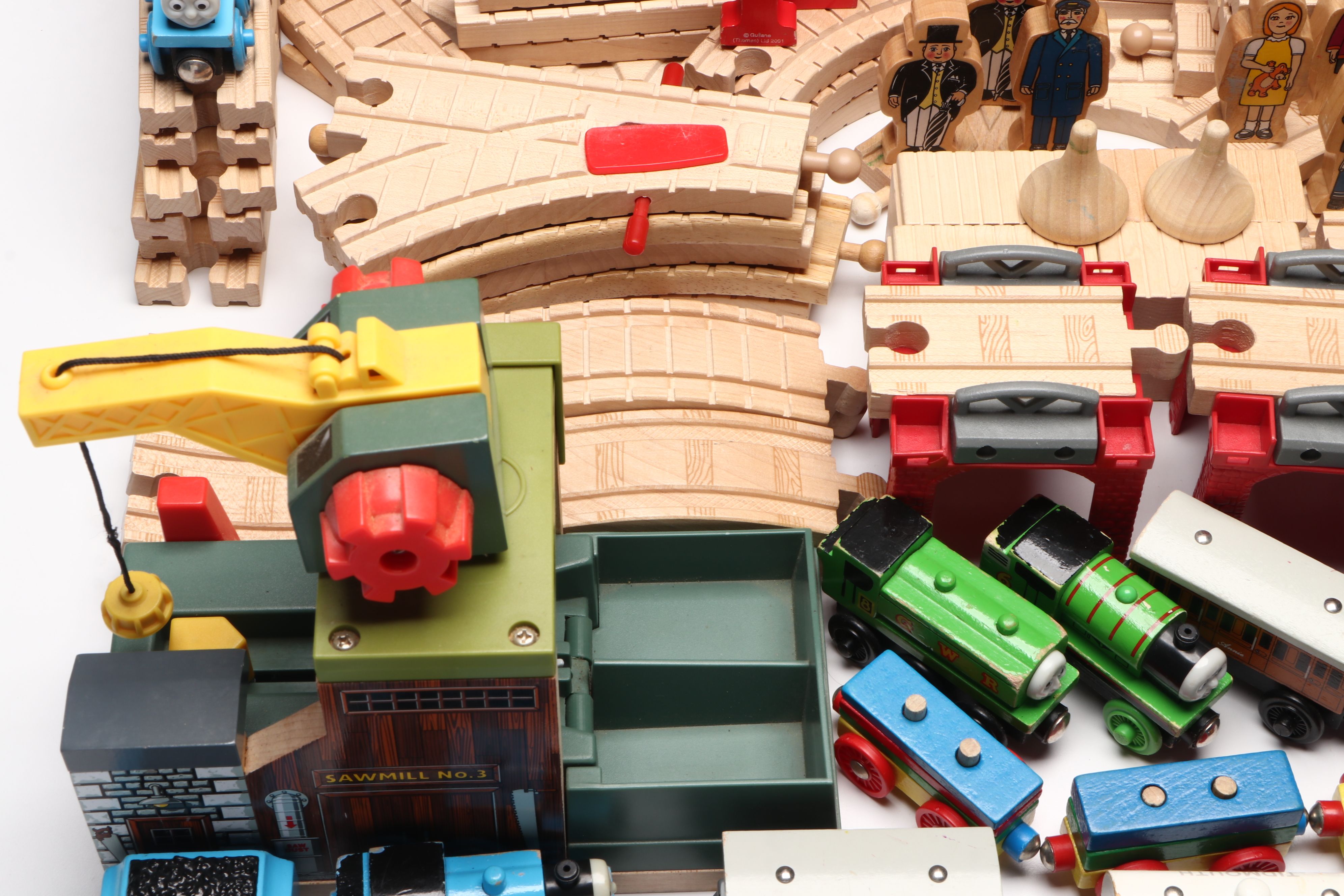 "Thomas the Tank Engine & Friends" with Wooden Tracks and Other Accessories